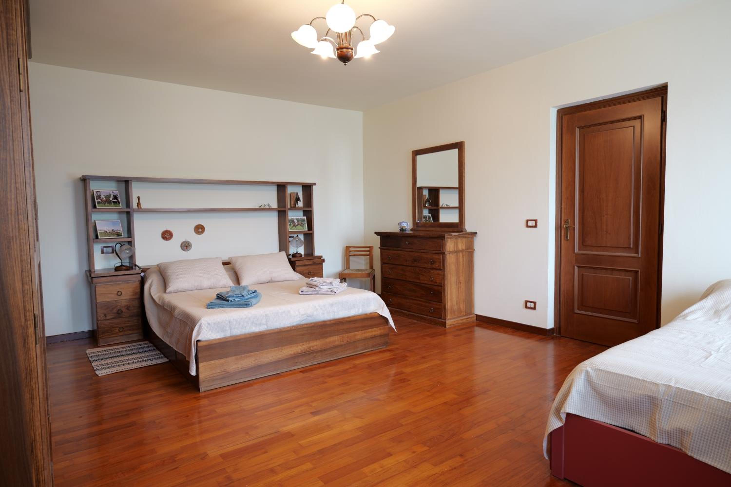 Large Double Room