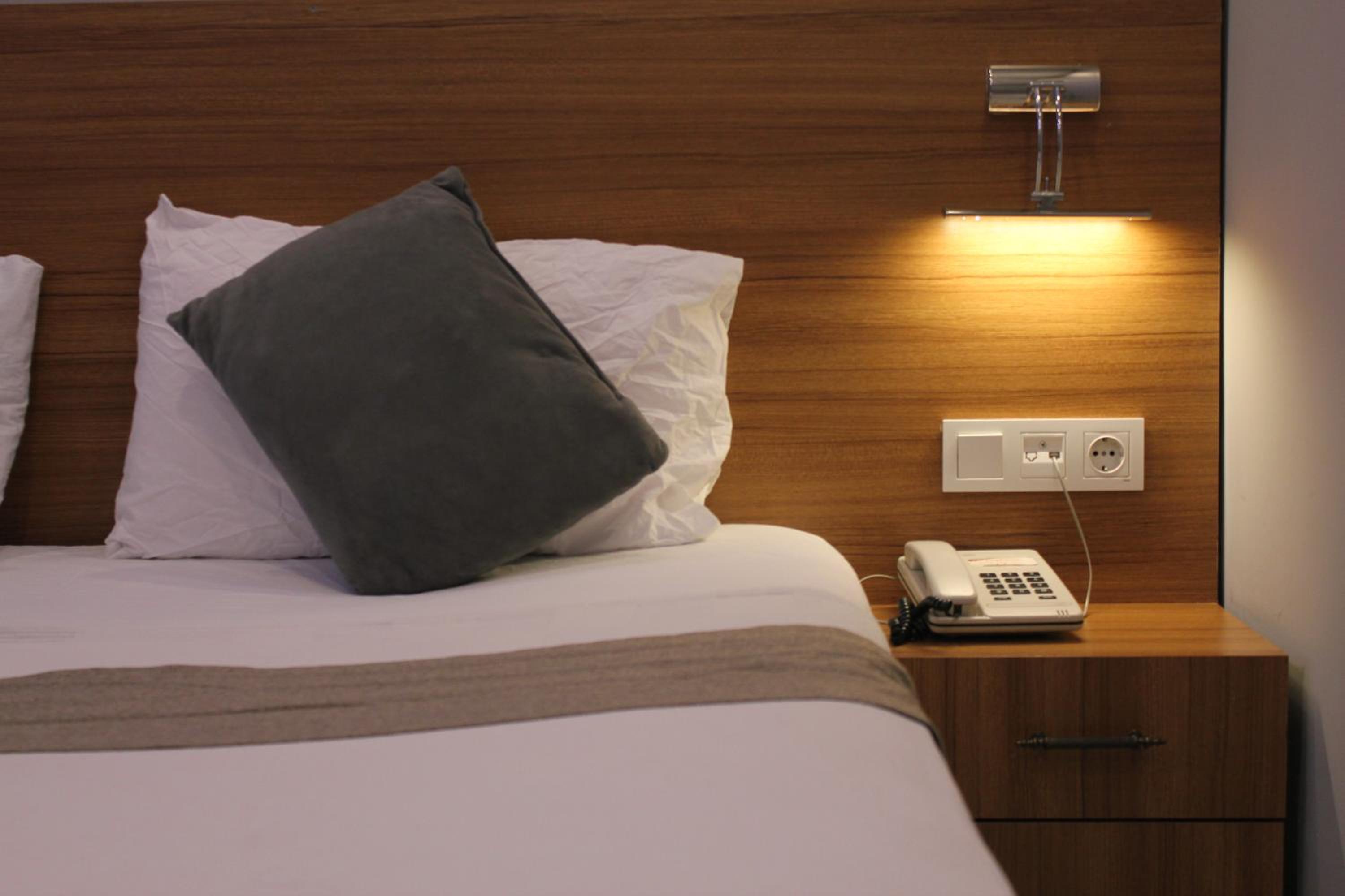 Economy Double Room photo 2