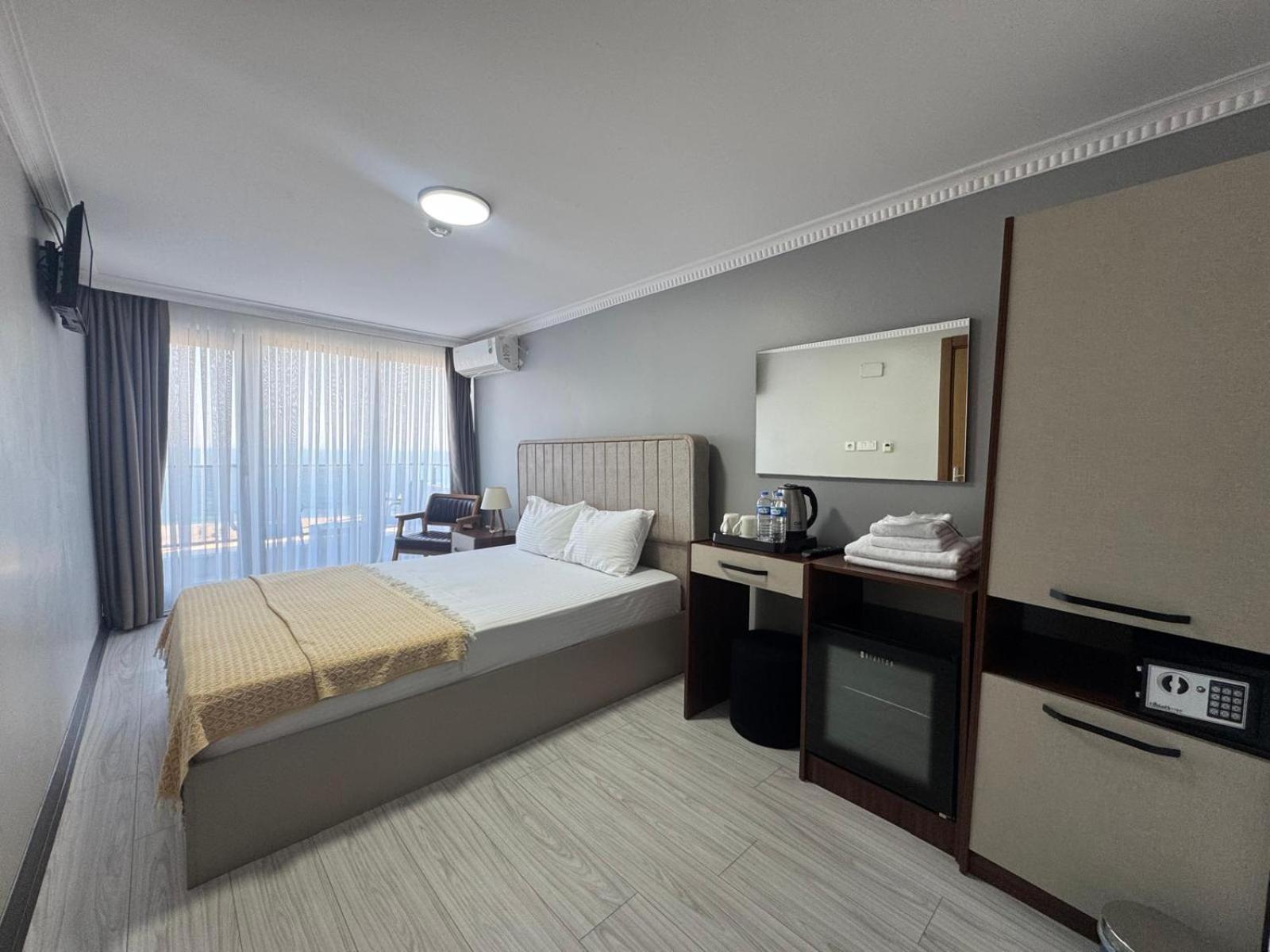 Single Room photo 2