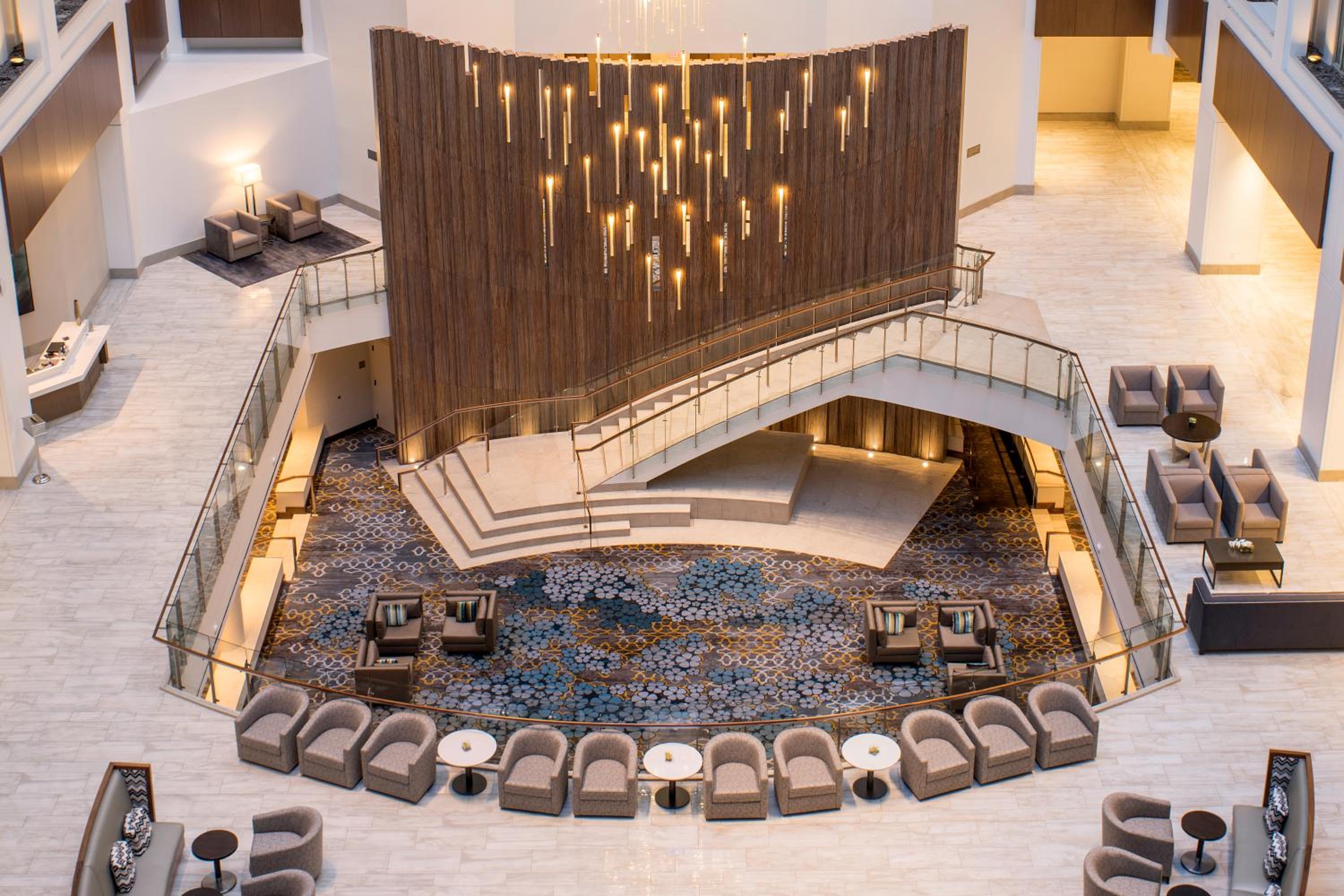 King Room with Atrium View photo 2