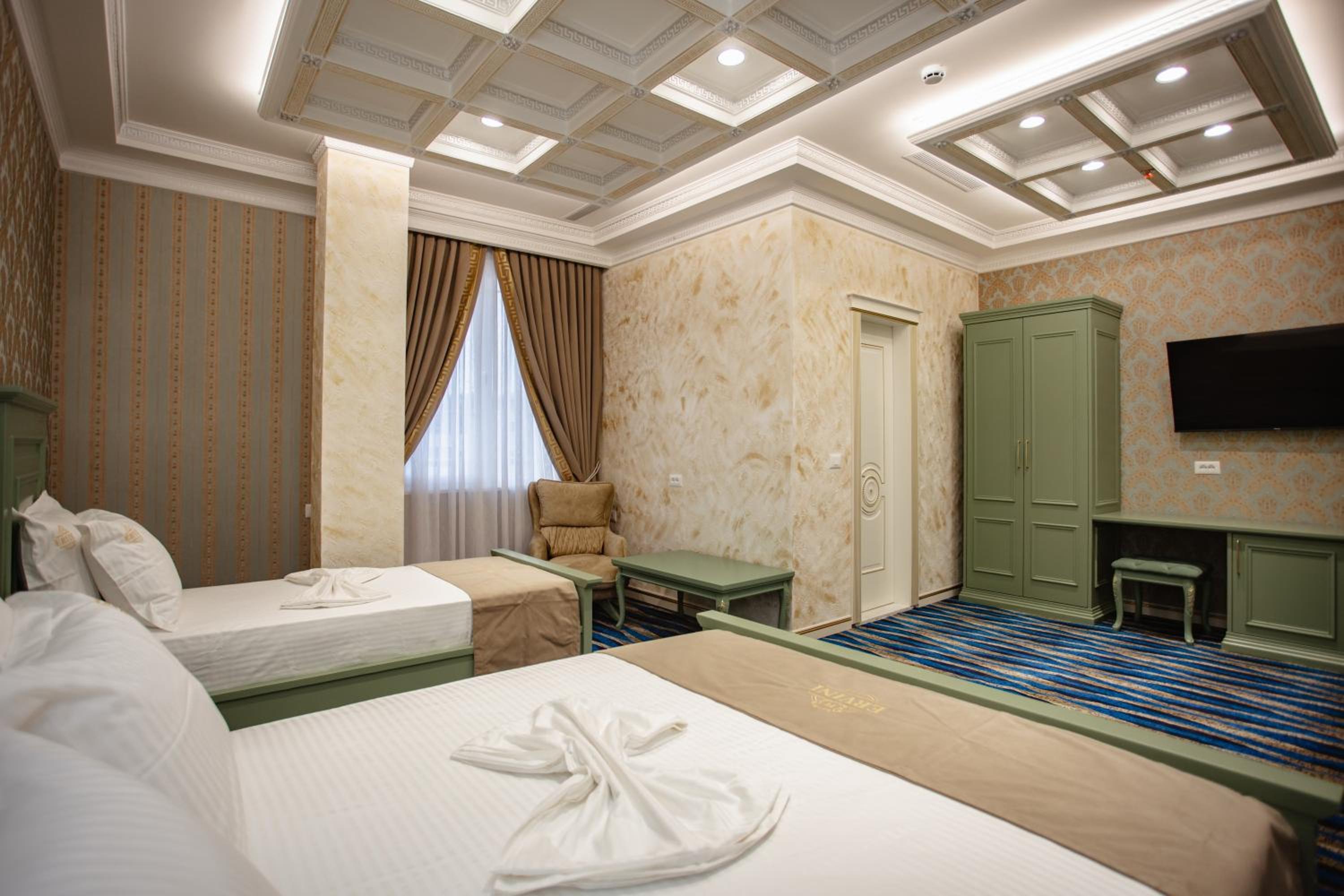 Comfort Triple Room