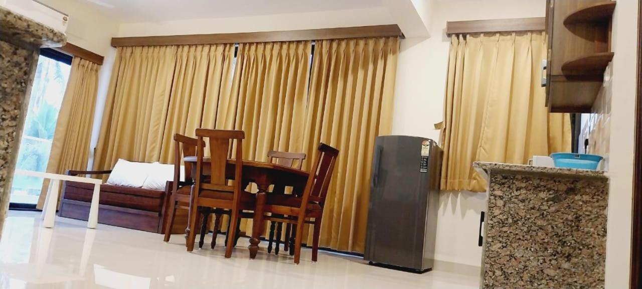 Deluxe Family Room - Photo 1