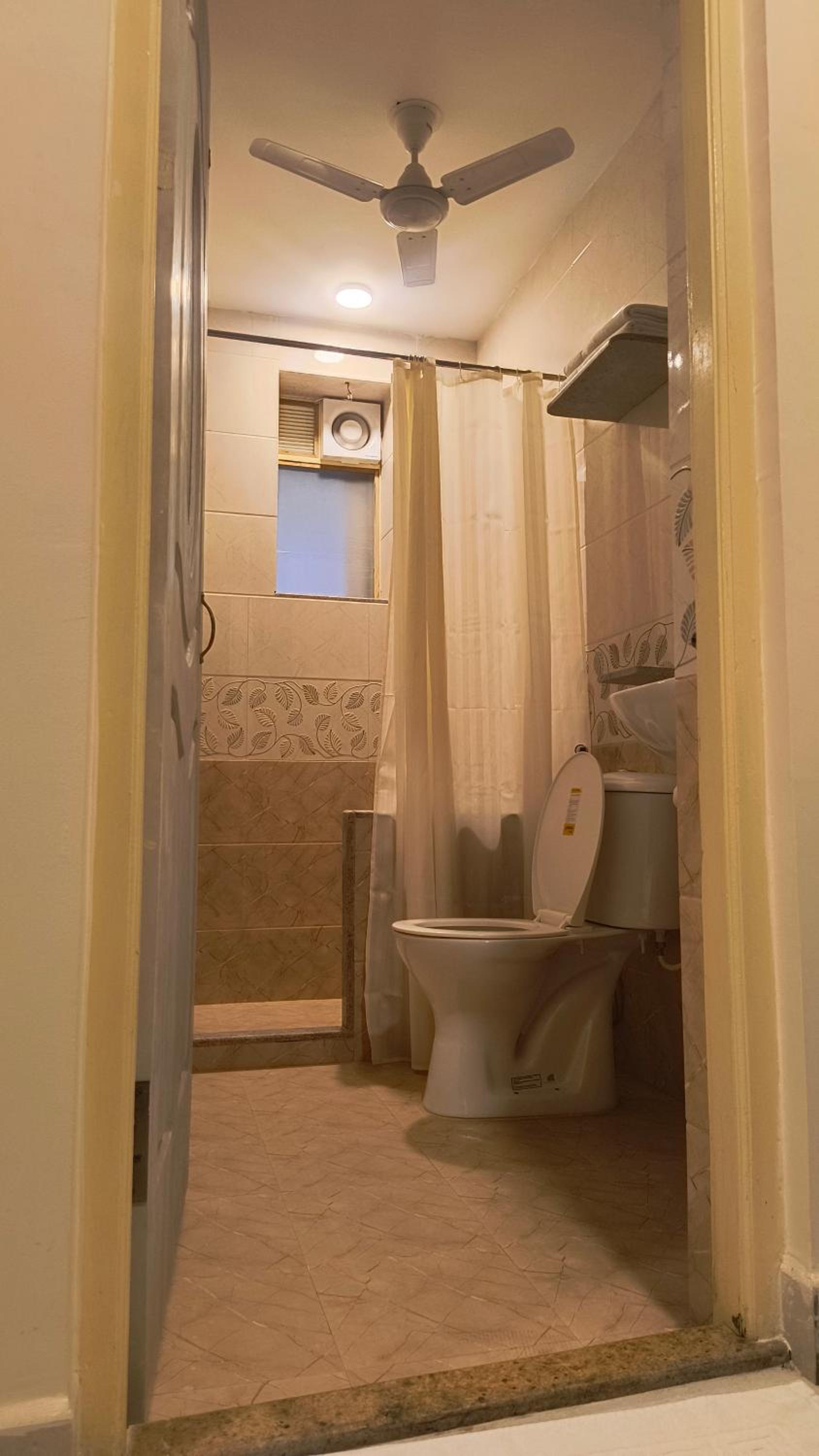 Deluxe Family Room - Photo 10