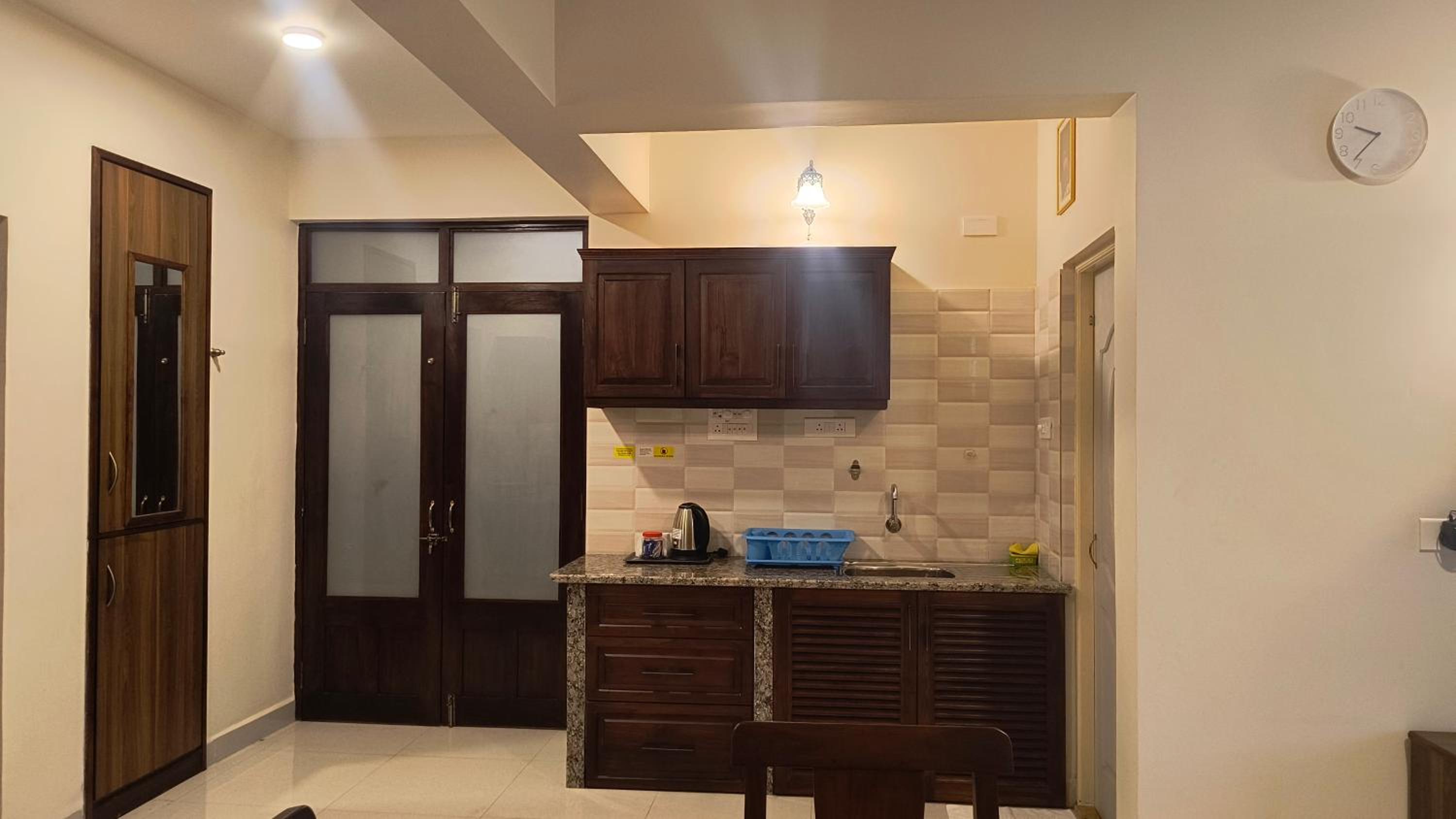 Deluxe Family Room - Photo 12