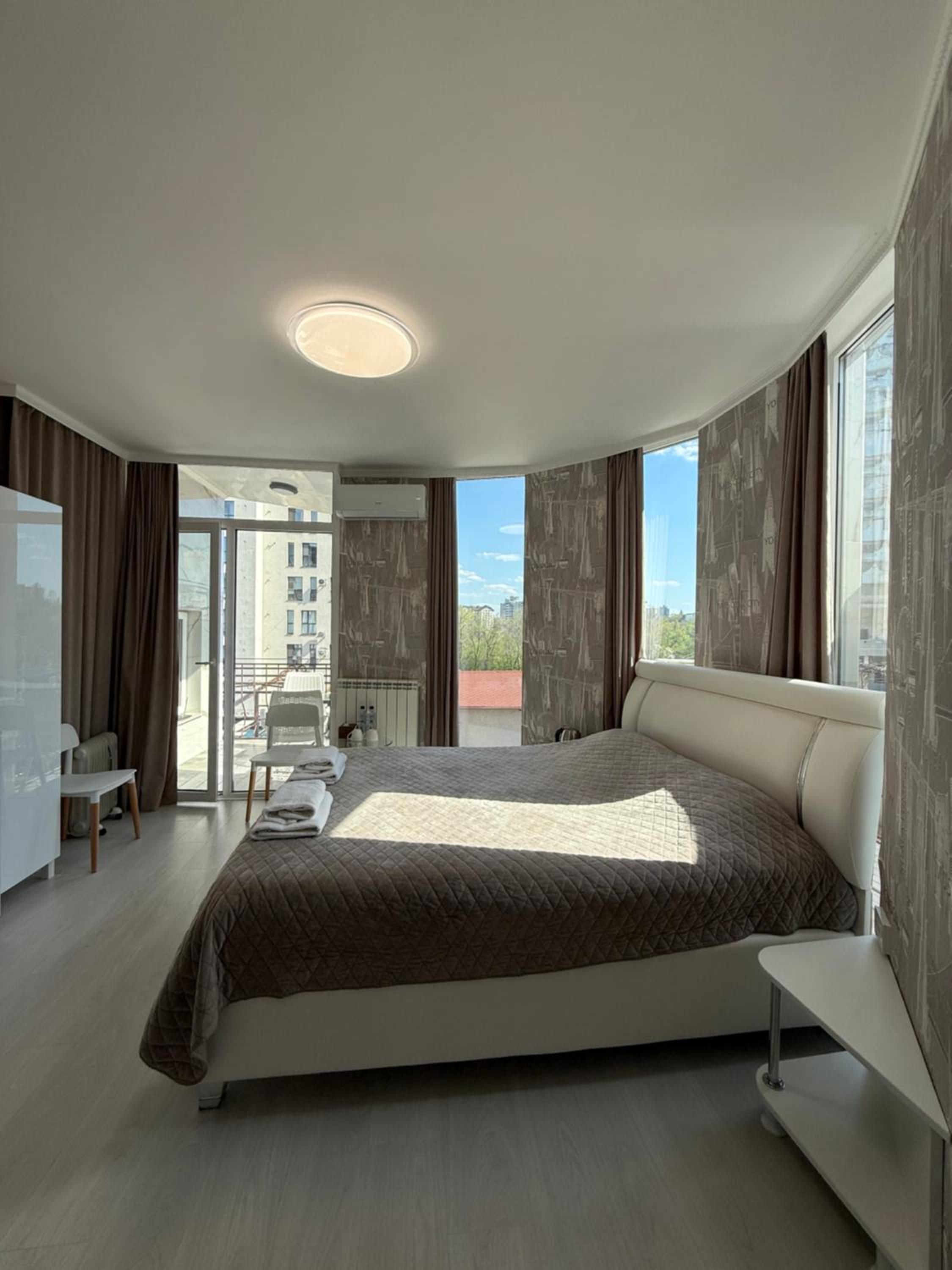 King Room with Spa Bath photo 1