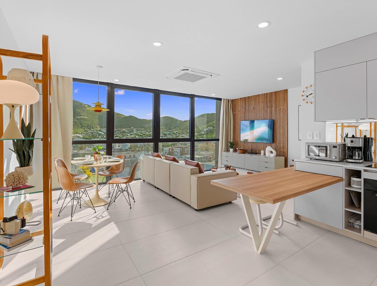 Apartment with View and Balcony