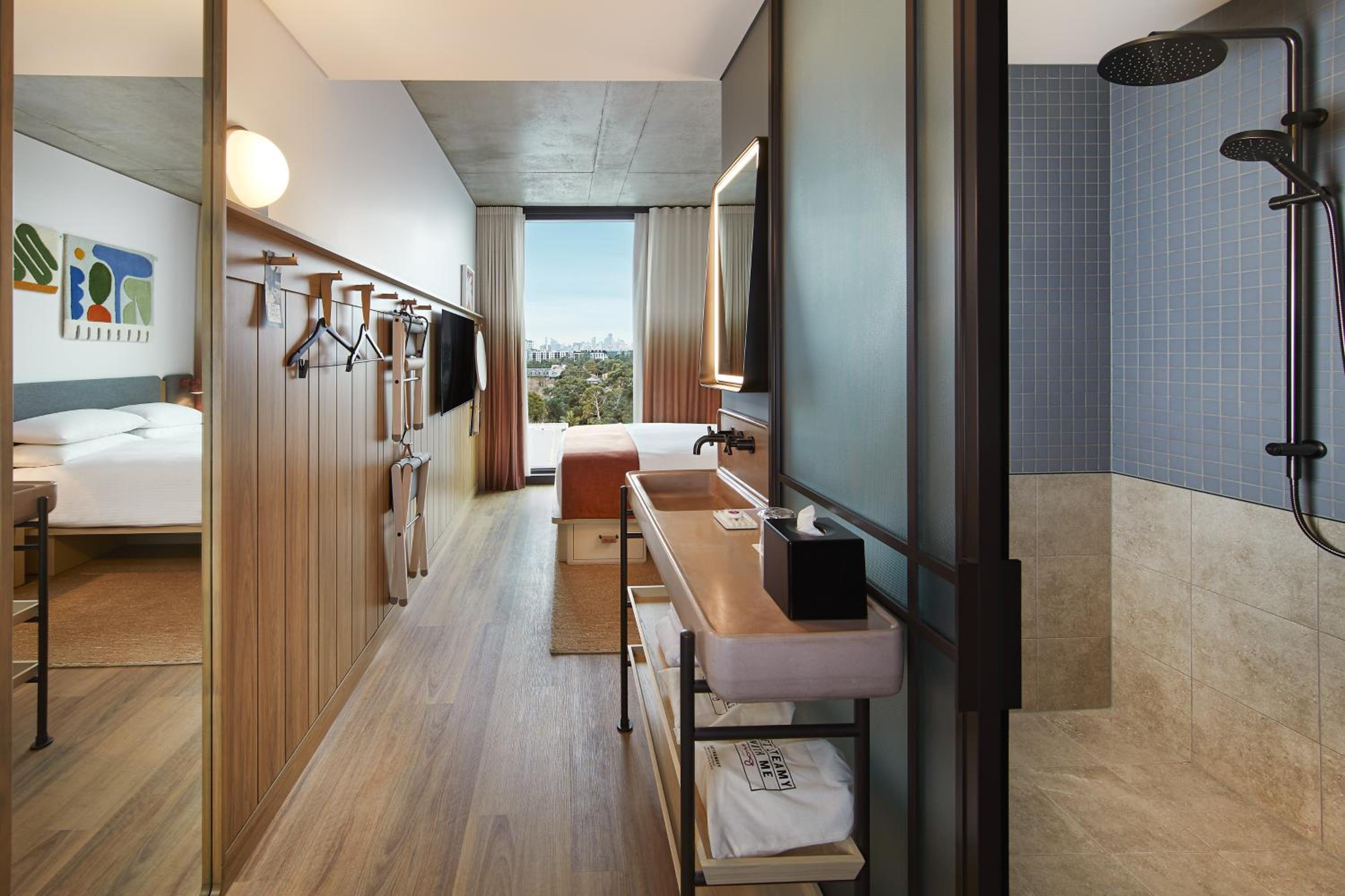 Moxy Family Bunkhouse - Connecting Room