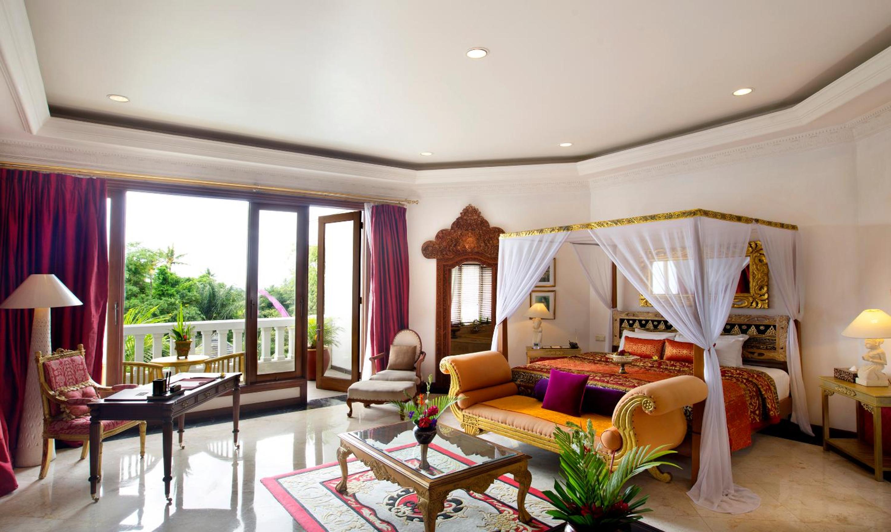 Two-Bedroom Suite - Photo 6