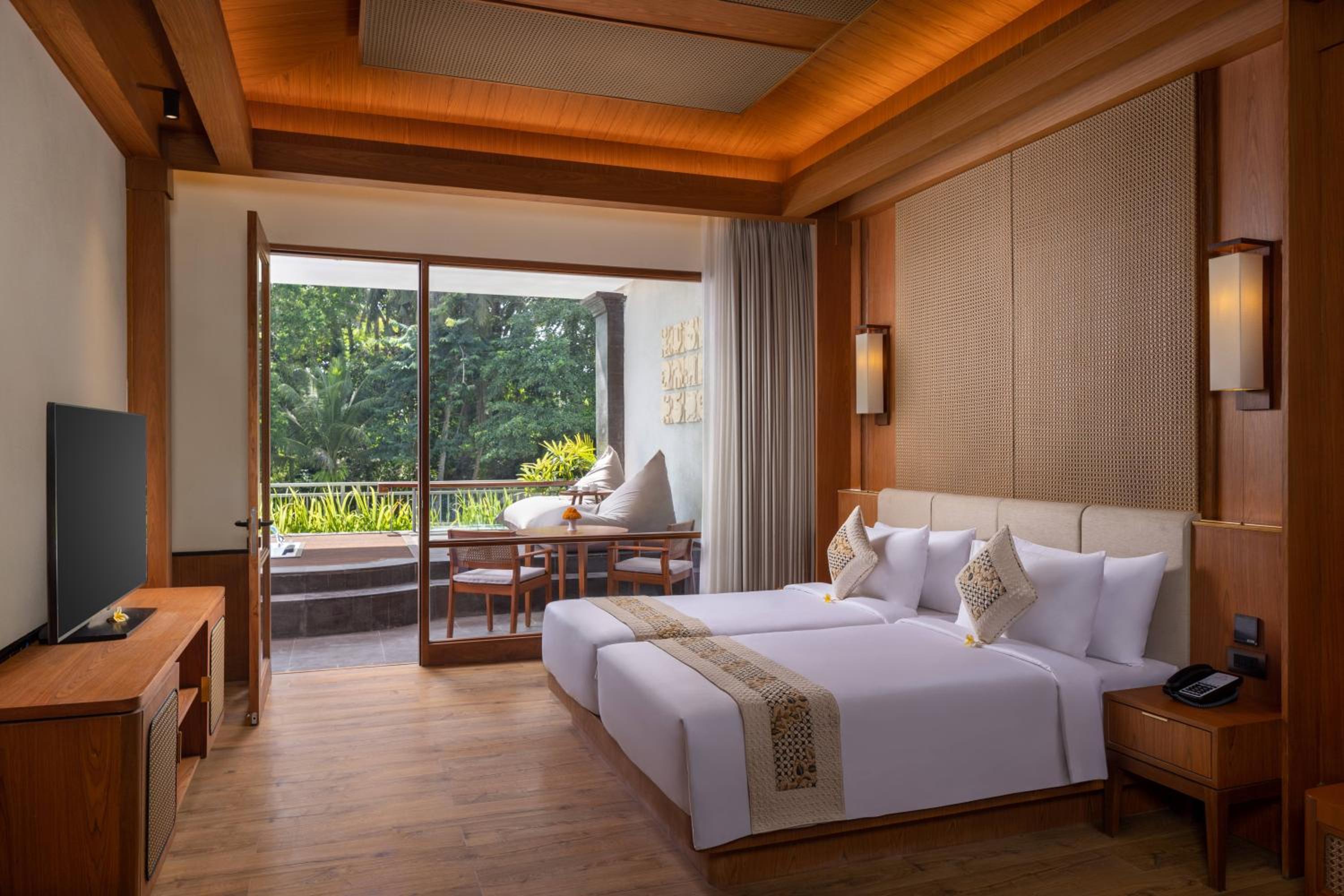 Premium Suite with Jacuzzi