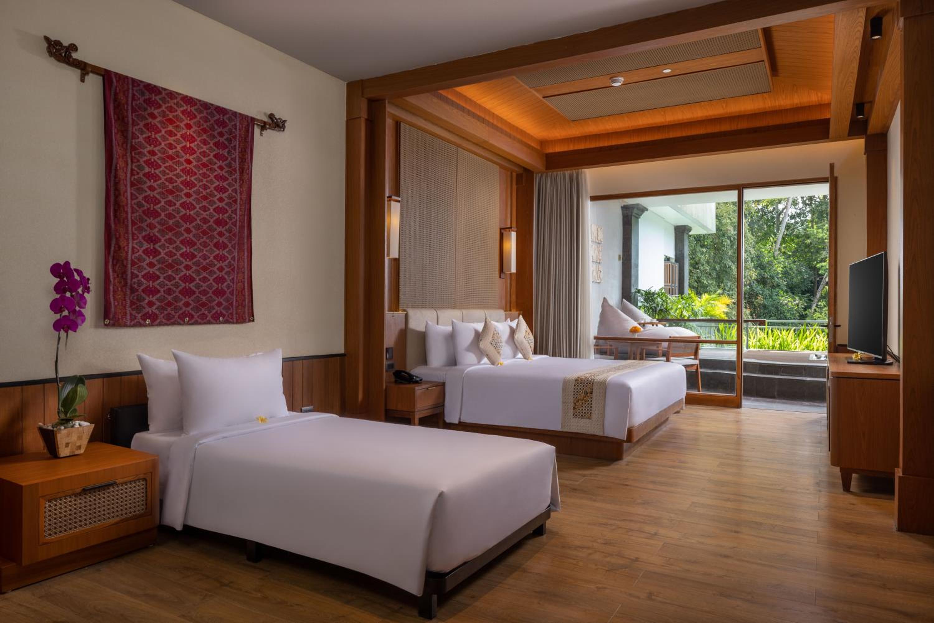 Premium Suite with Jacuzzi