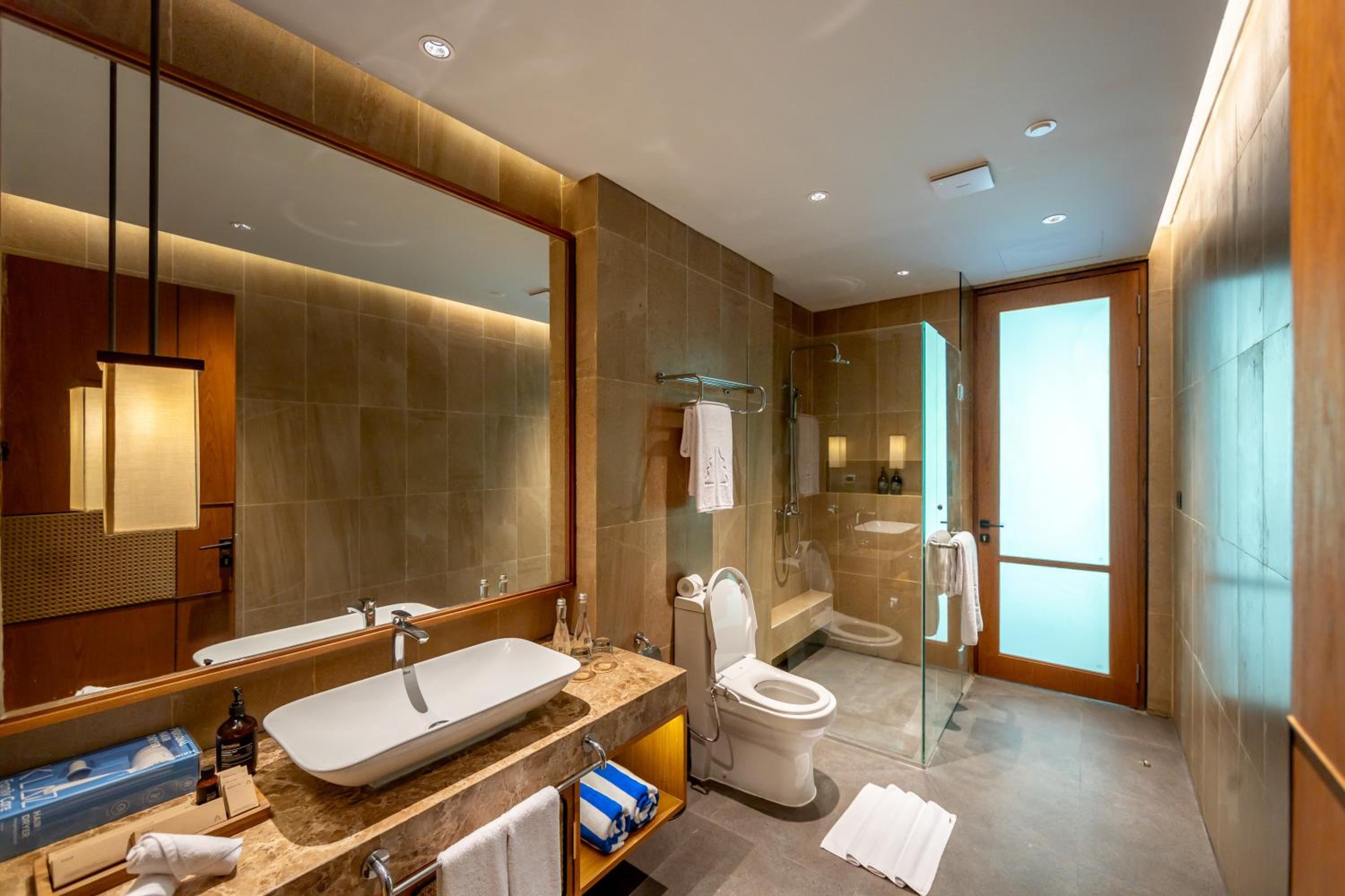 Premium Suite with Jacuzzi