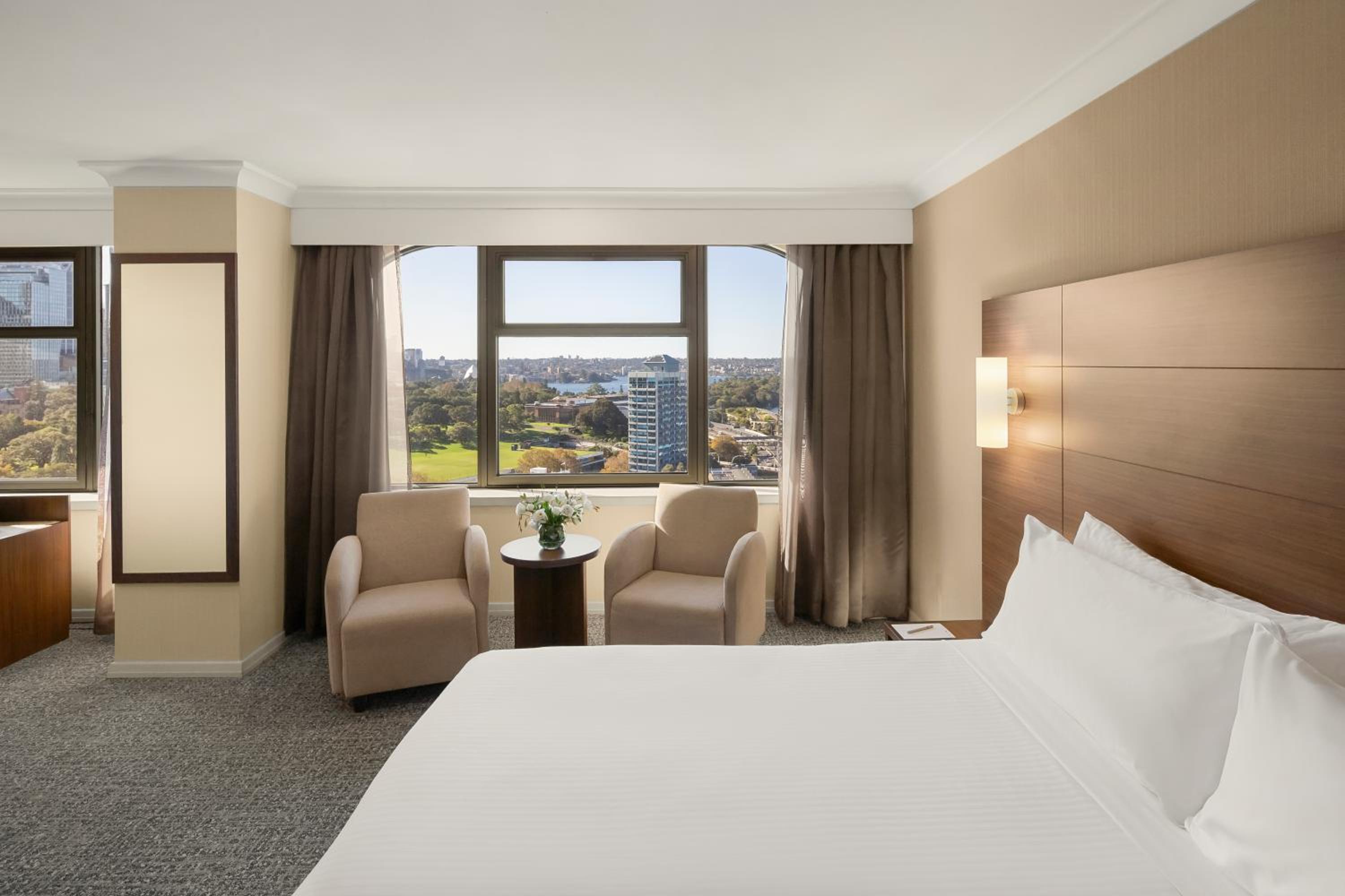 Deluxe King Room with Harbor View