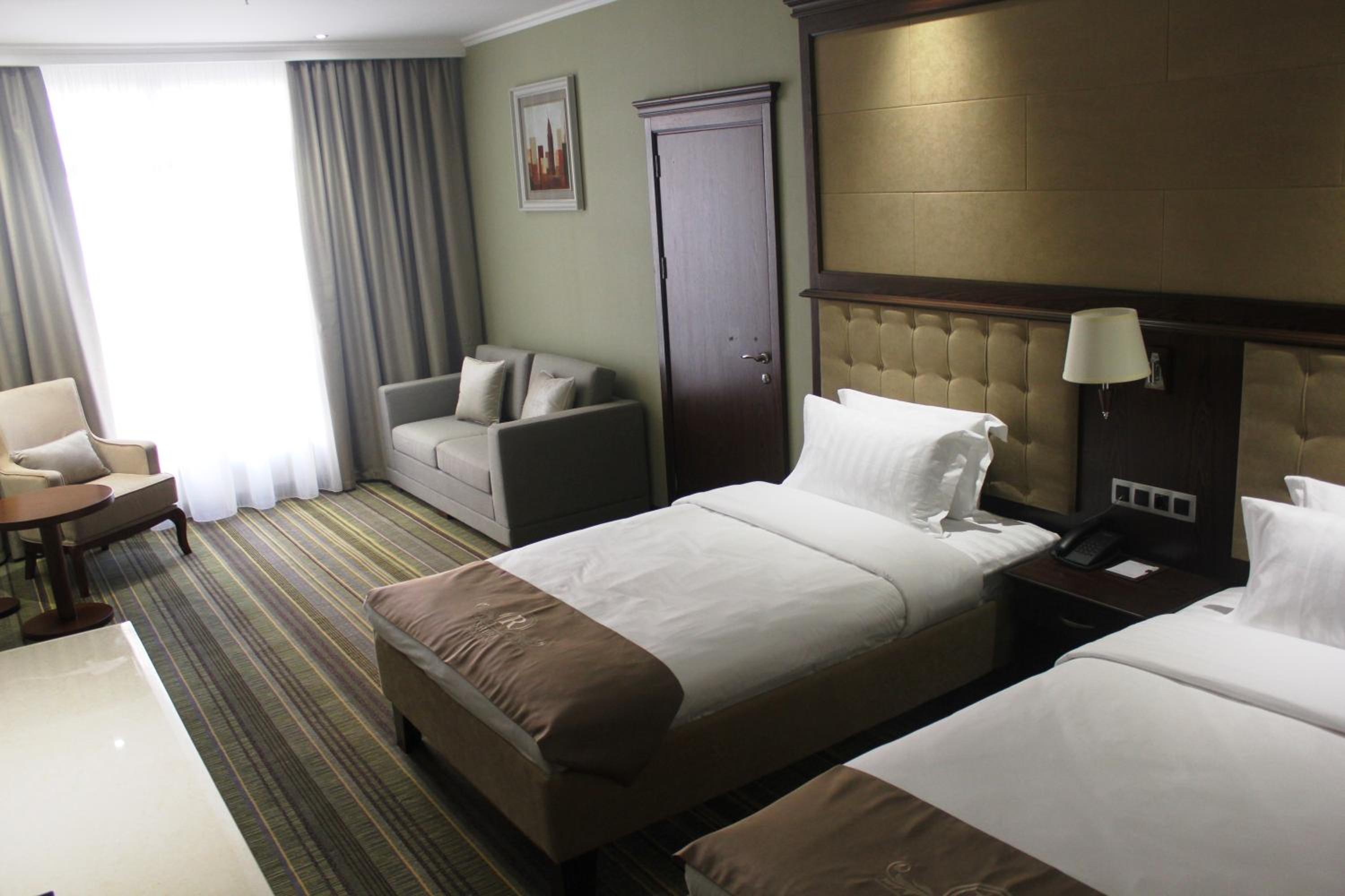 Deluxe Twin Room photo 1
