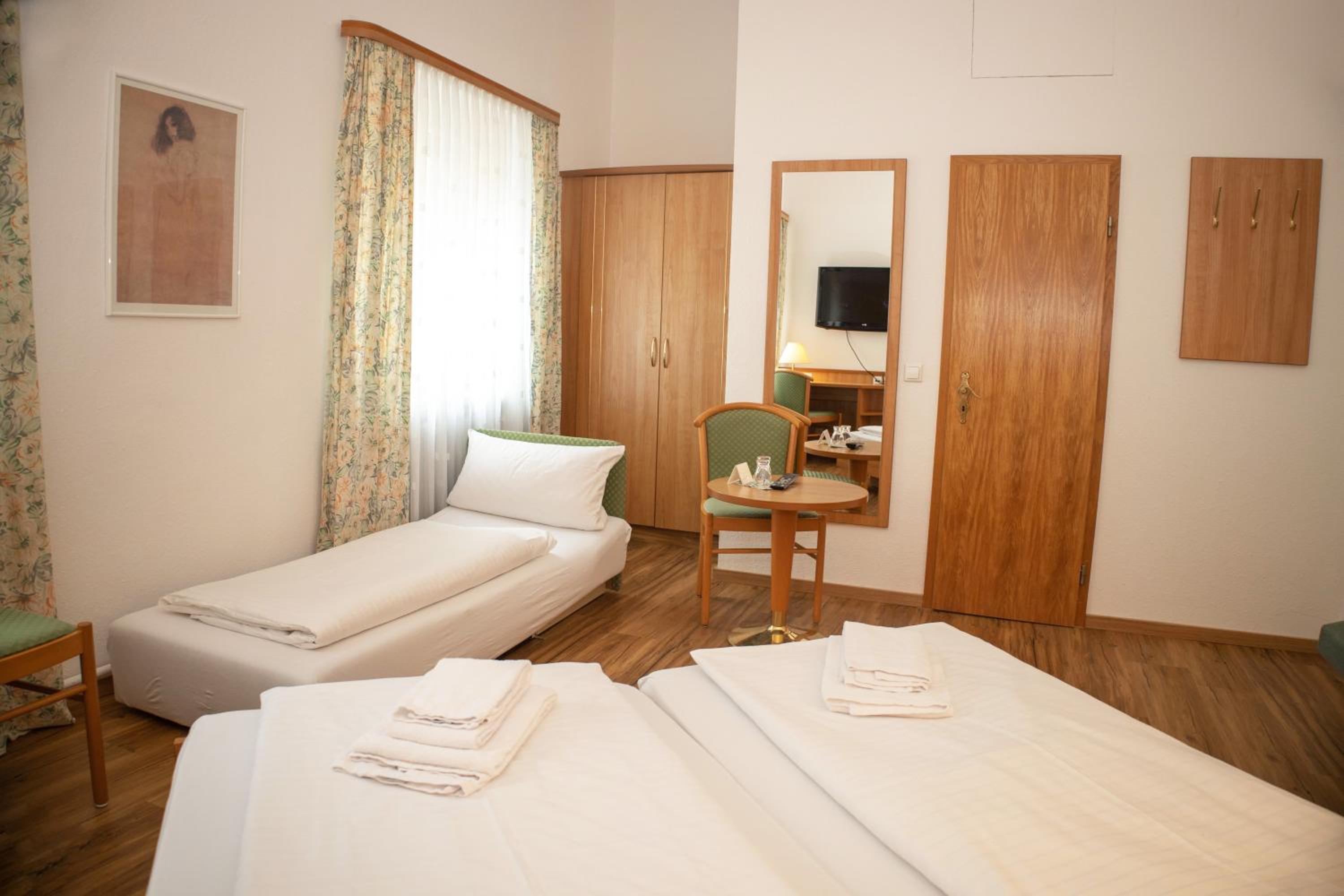 Double Room photo 2
