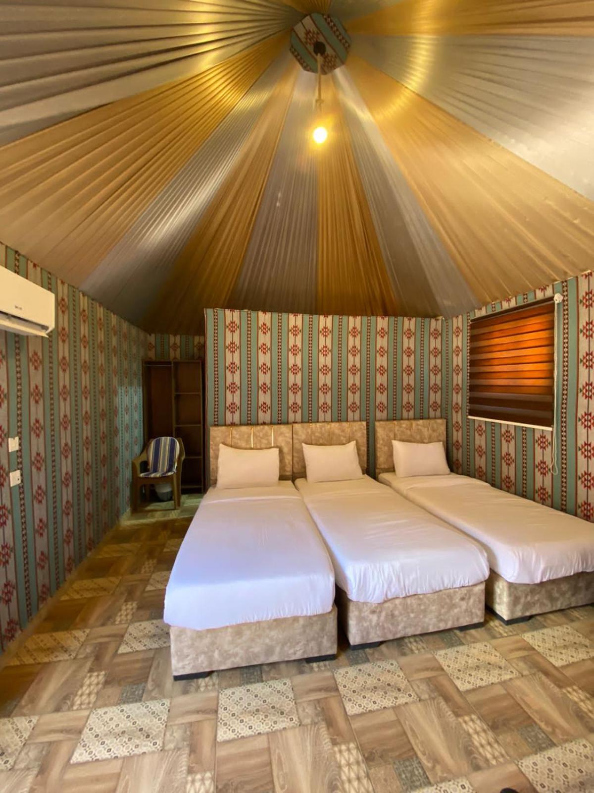 Deluxe Quadruple Room photo 2