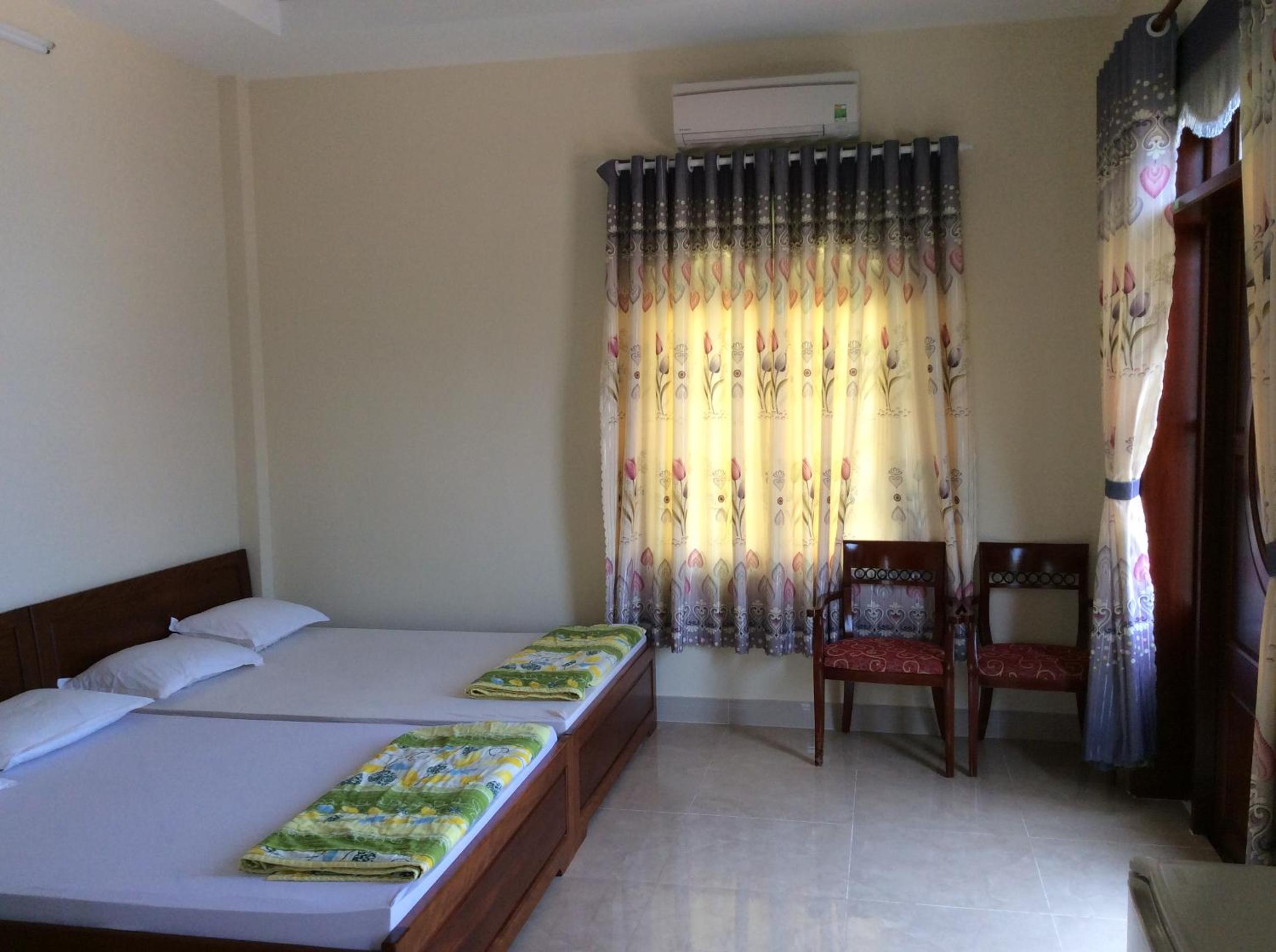 Quadruple Room - Photo 7