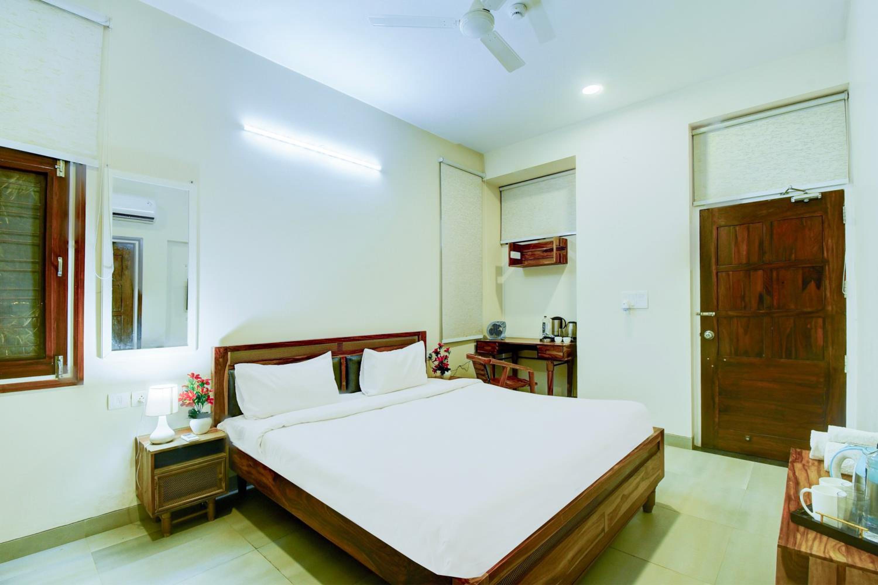 Comfort Triple Room with Shower photo 2