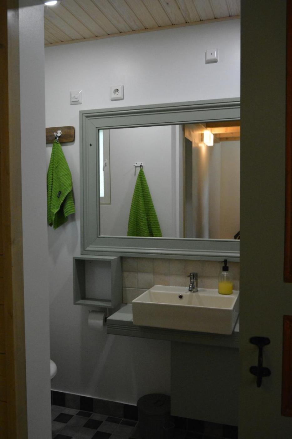 Apartment - Split Level photo 1