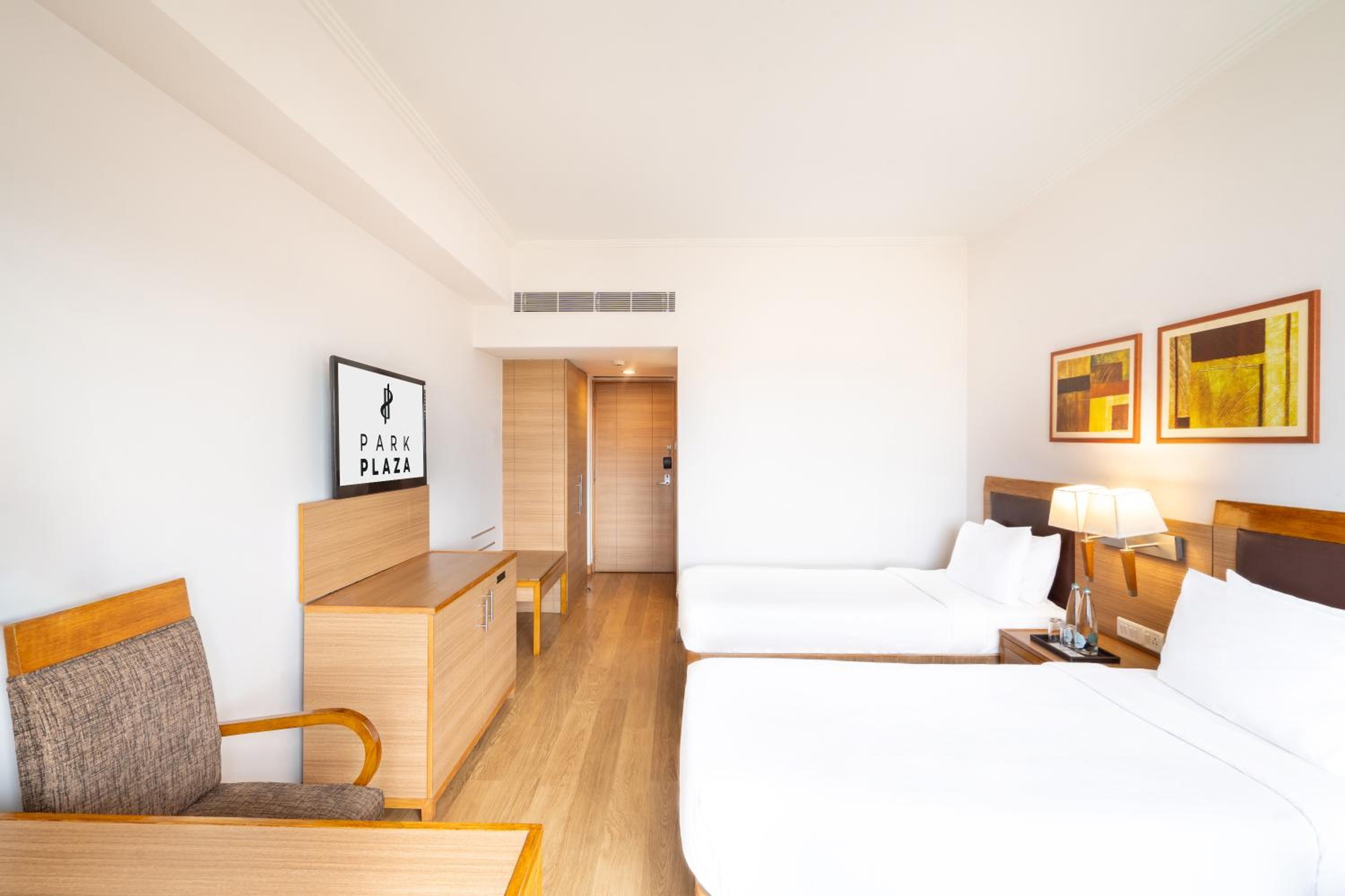 Superior Twin Room photo 2
