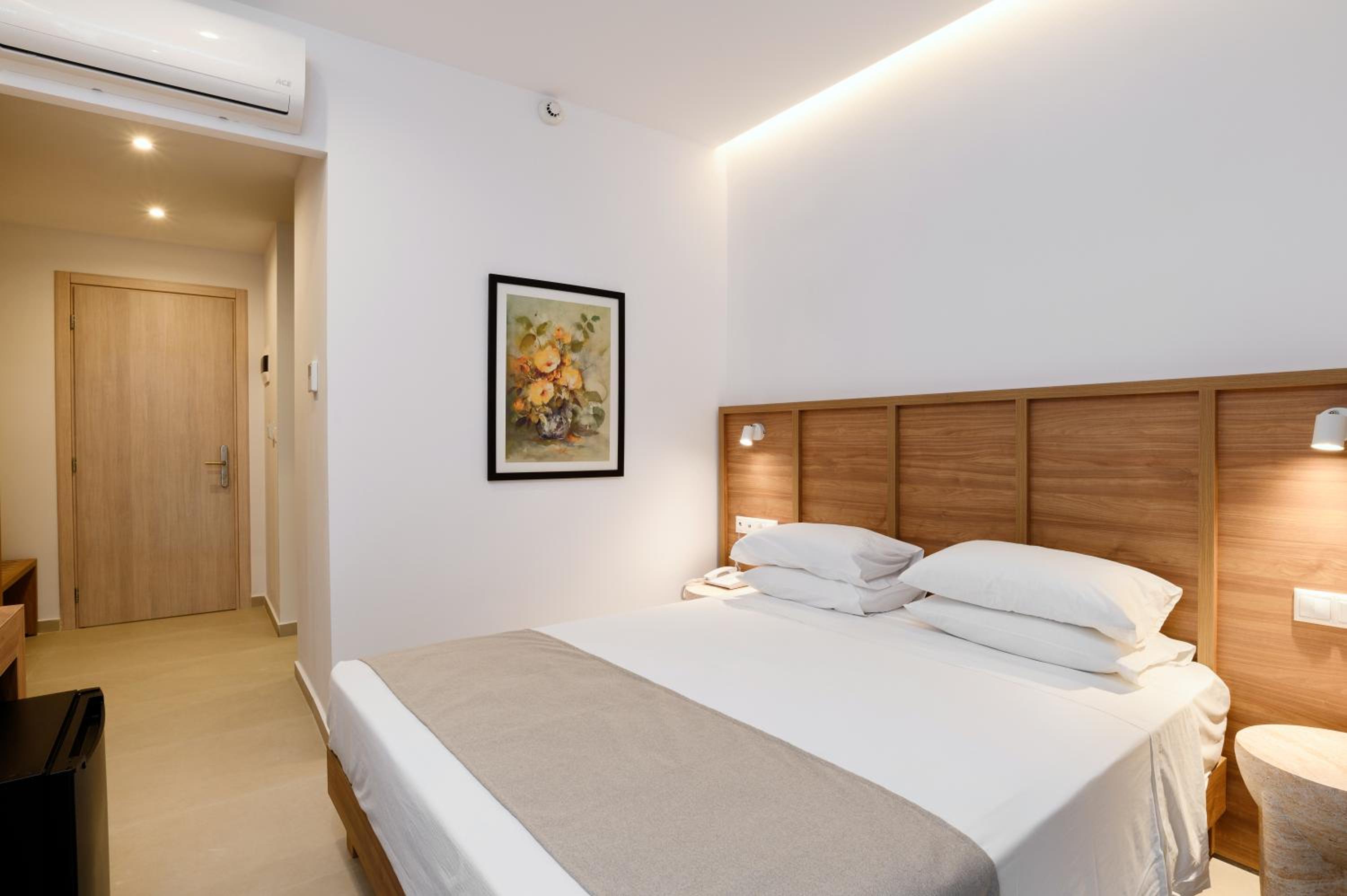 Double or Twin Room photo 1