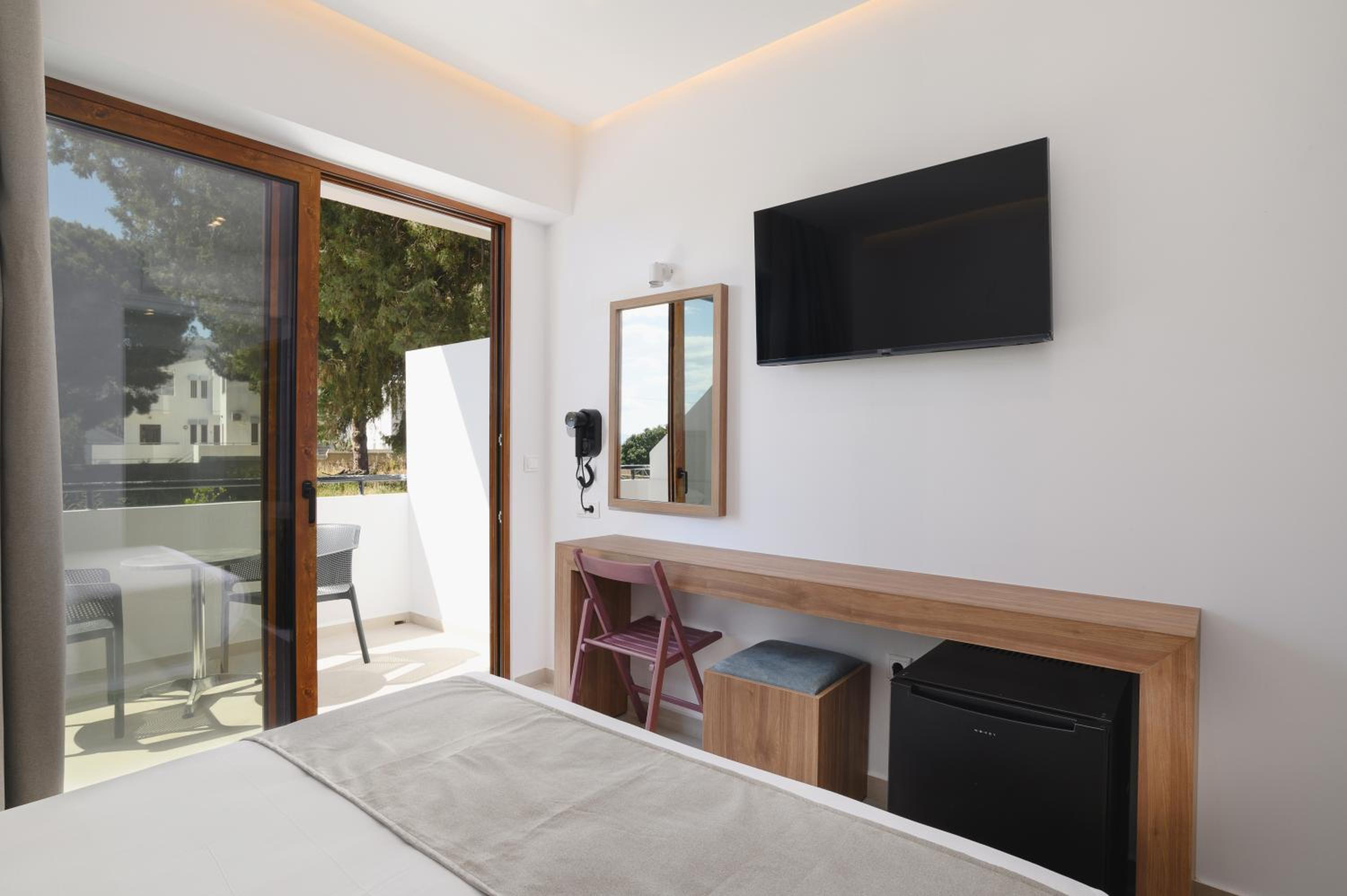 Double or Twin Room photo 2