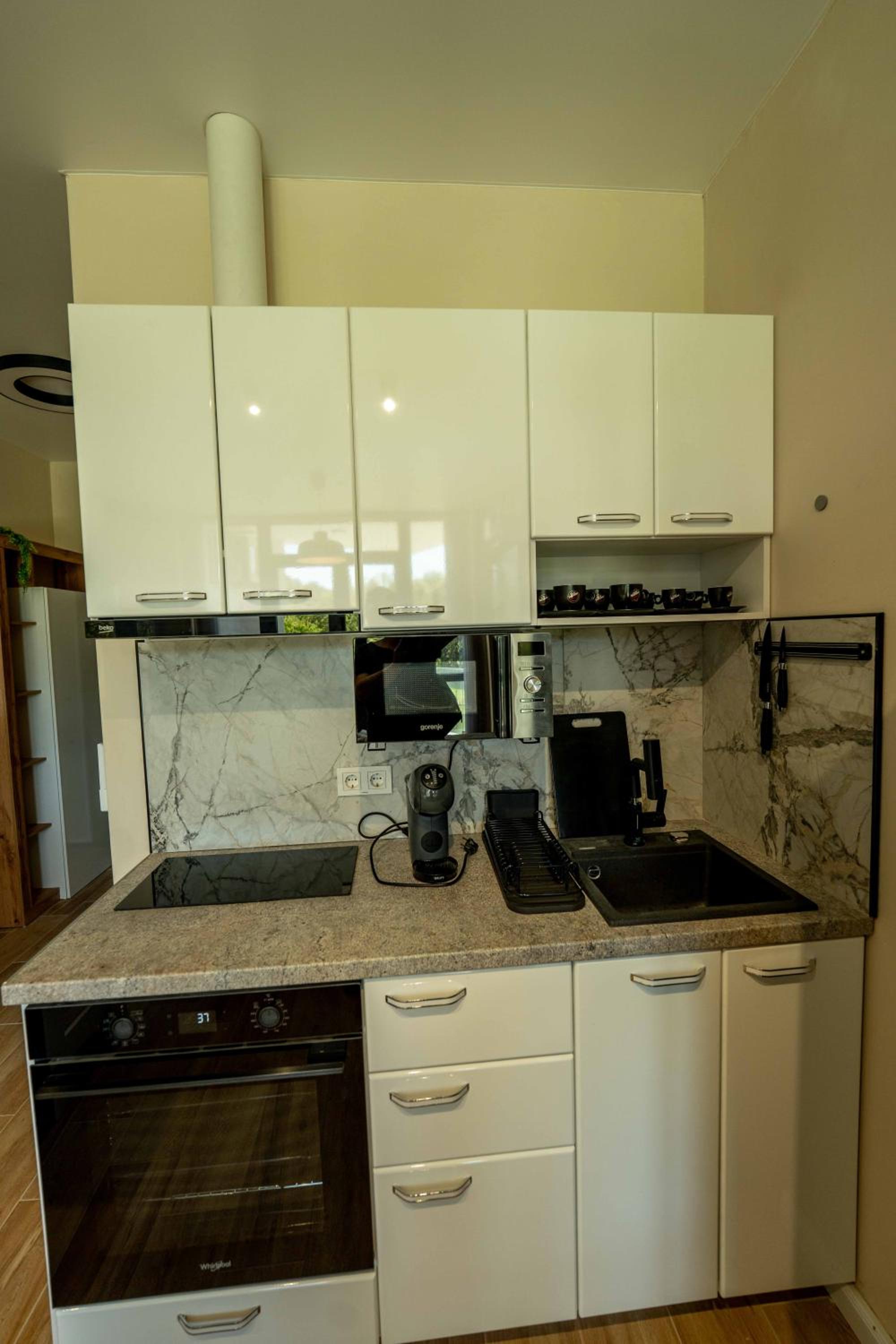 Studio Apartment with Balcony