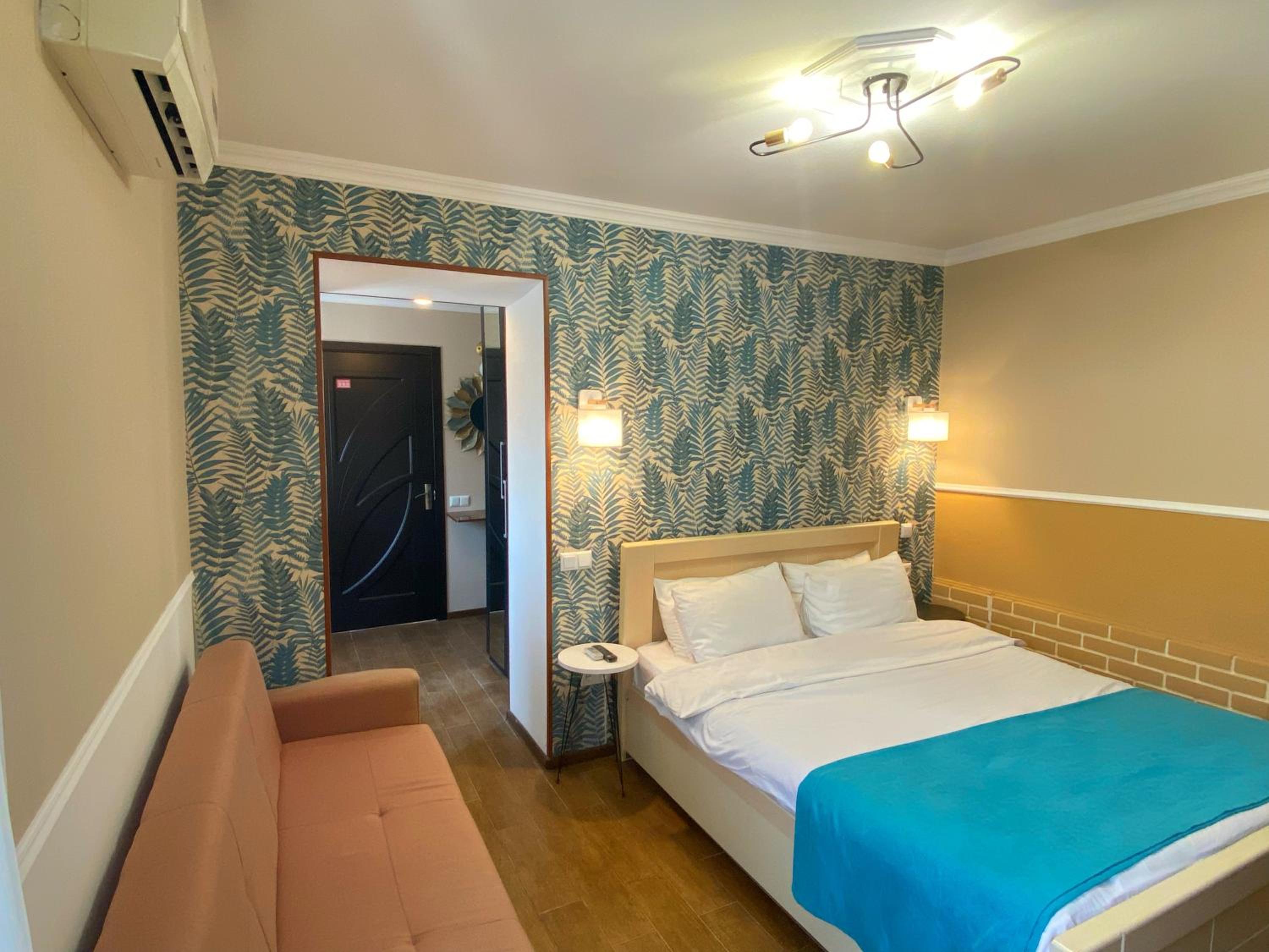 Economy Double Room photo 1
