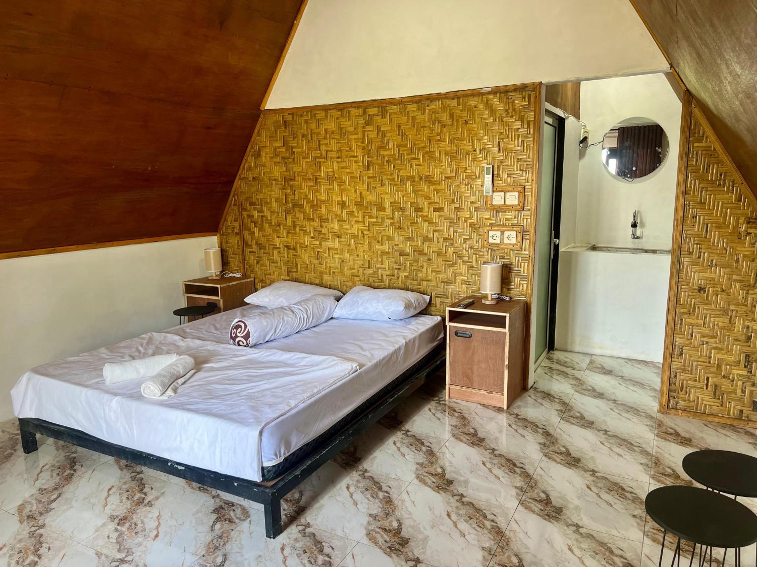 Double Room with Patio photo 1