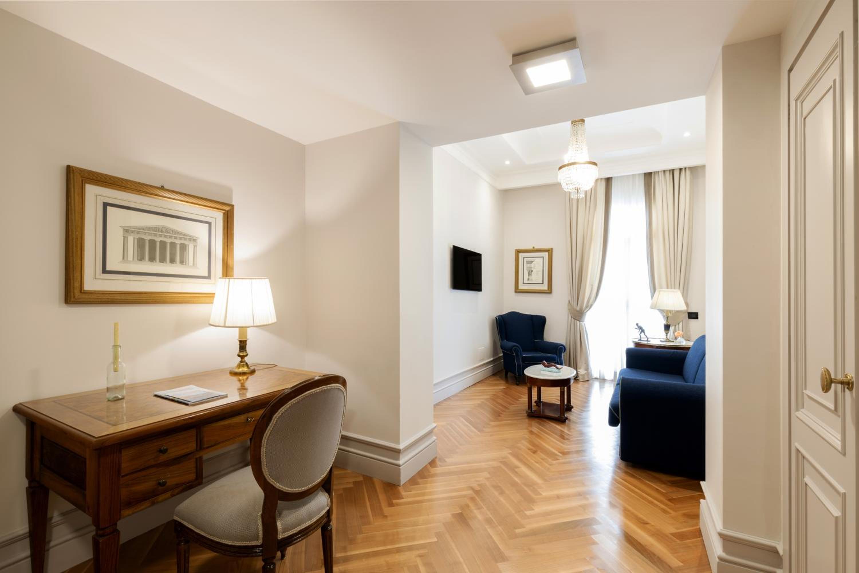Deluxe Triple Room