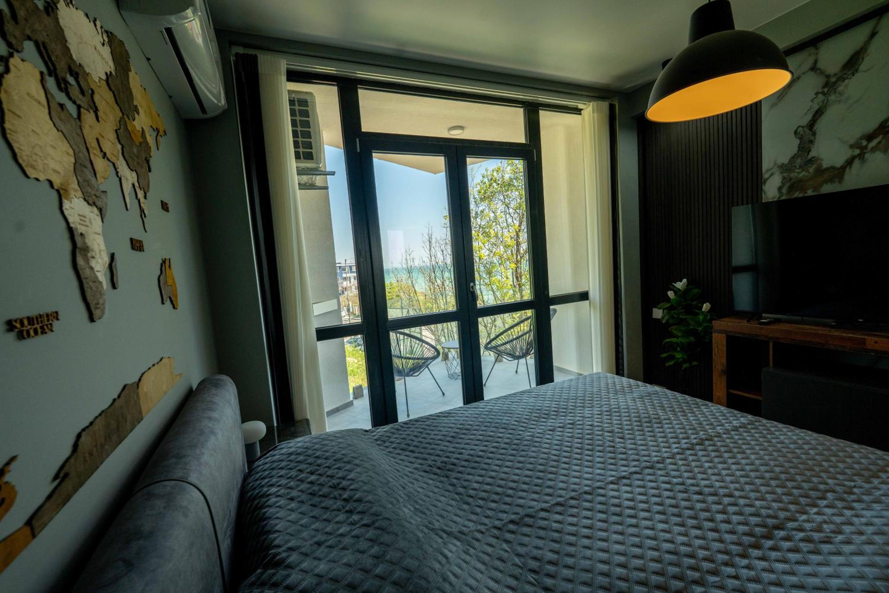 Suite Apartment