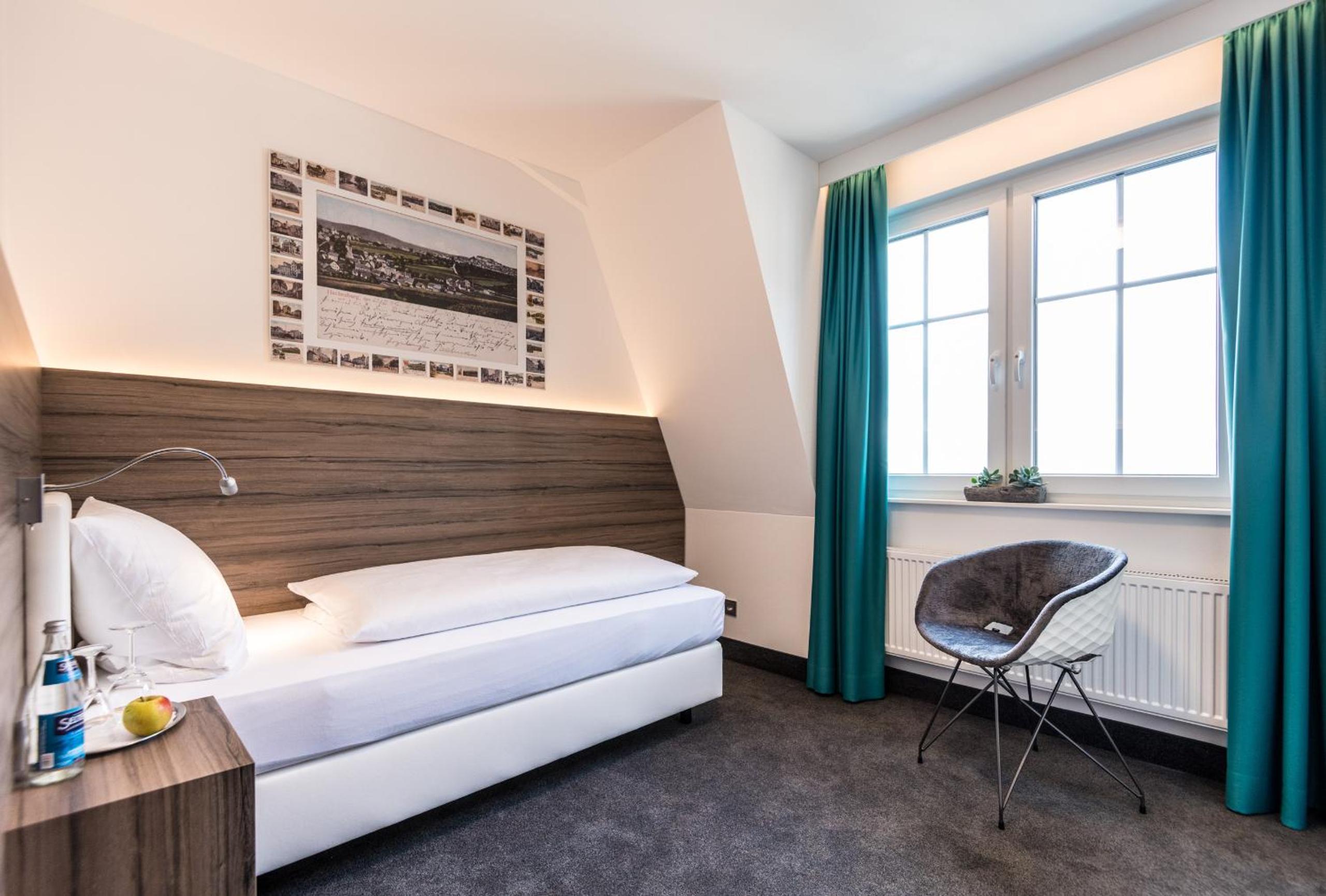 Single Room photo 2