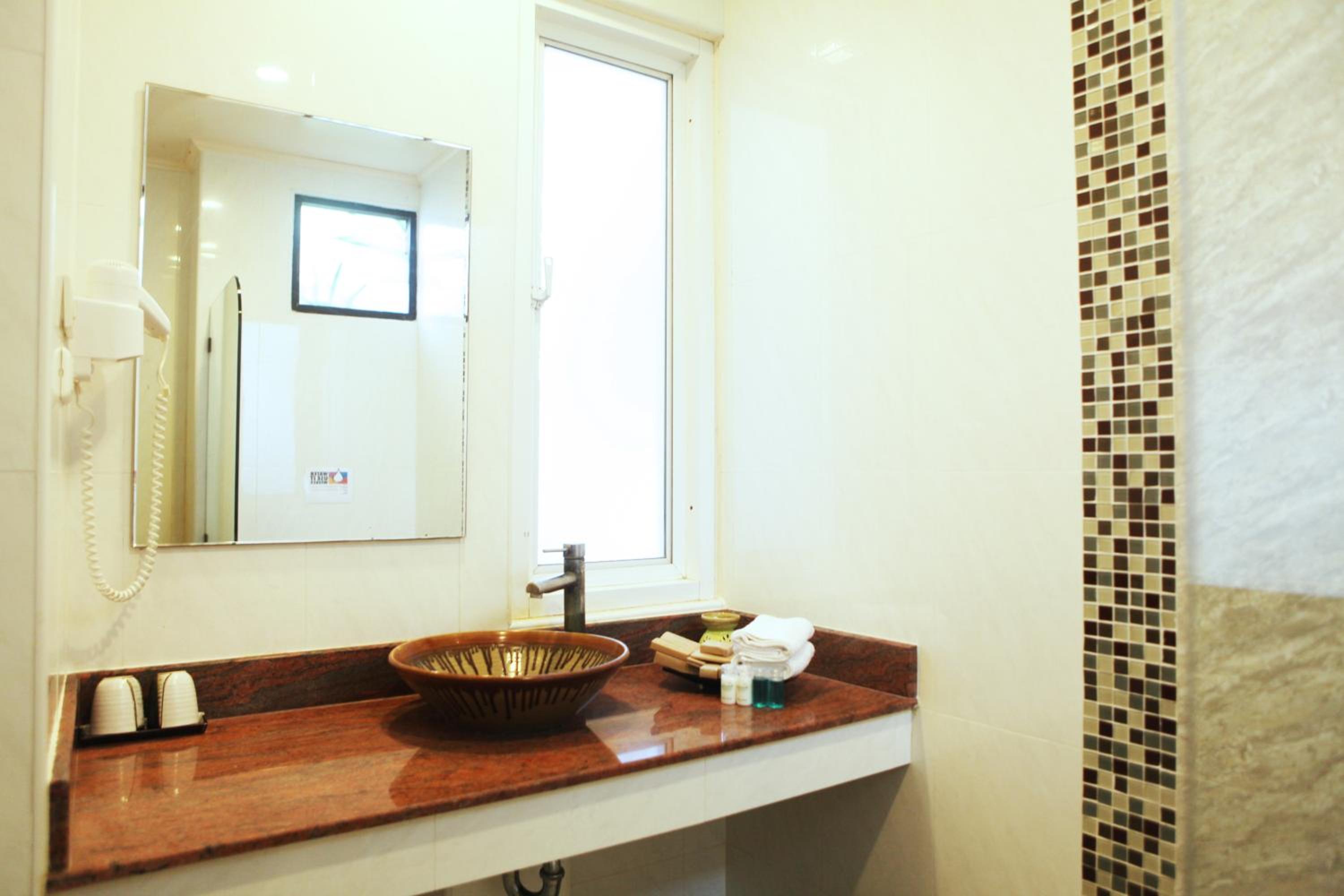 Seaview Villa - Photo 5