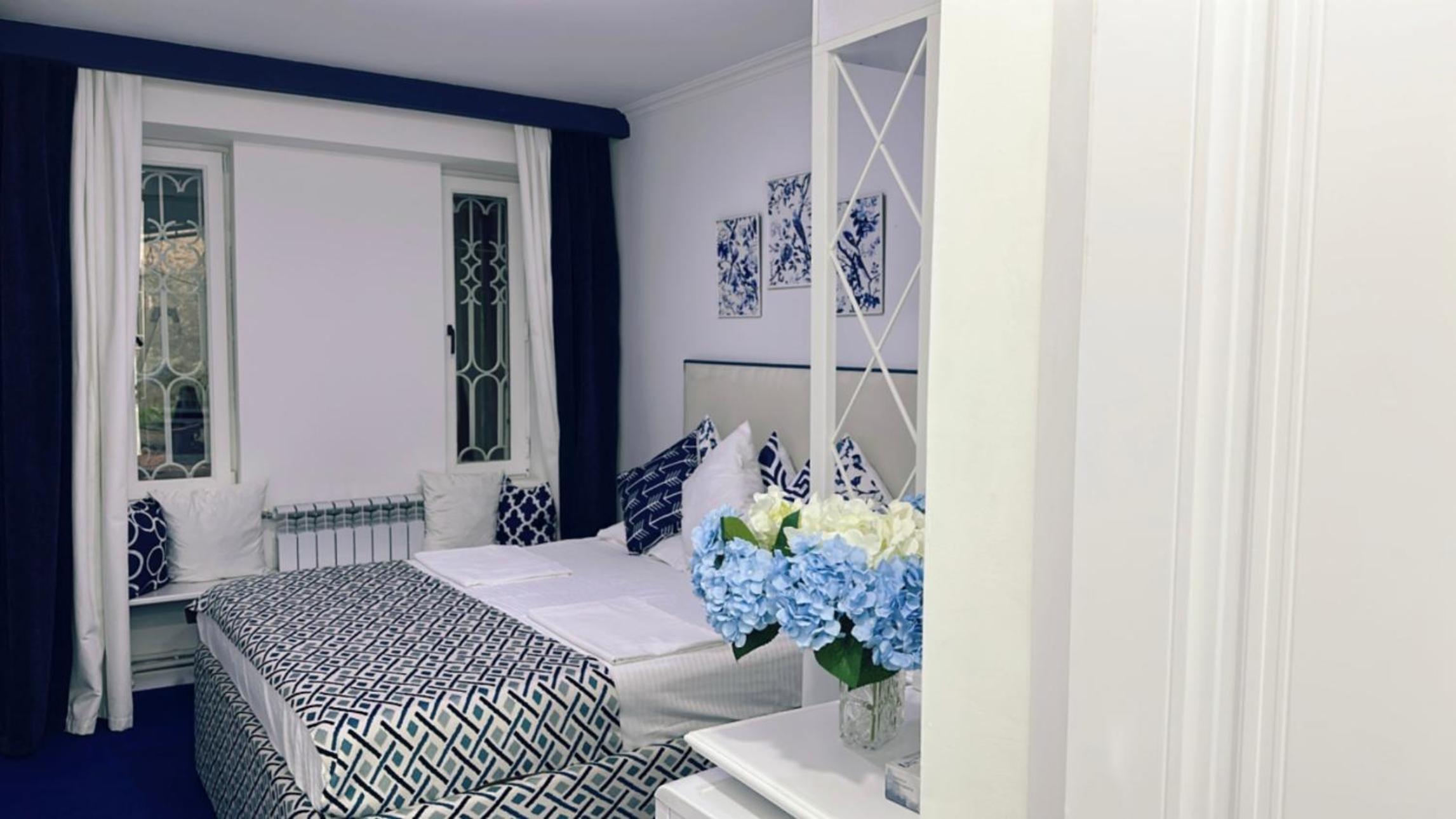 Deluxe Double Room photo 2