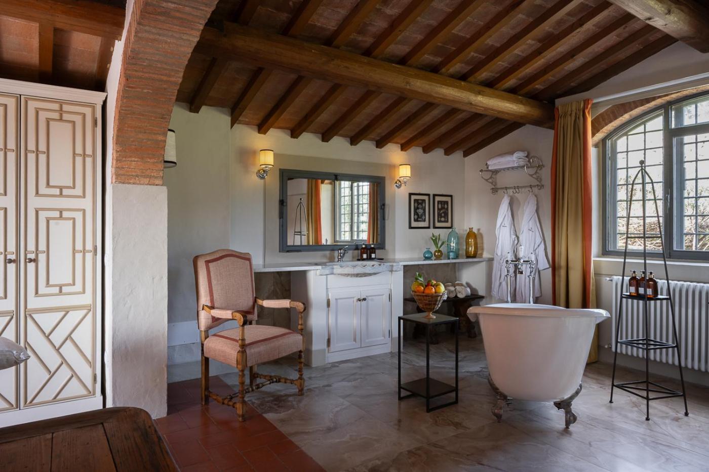 Double Room with Patio photo 3