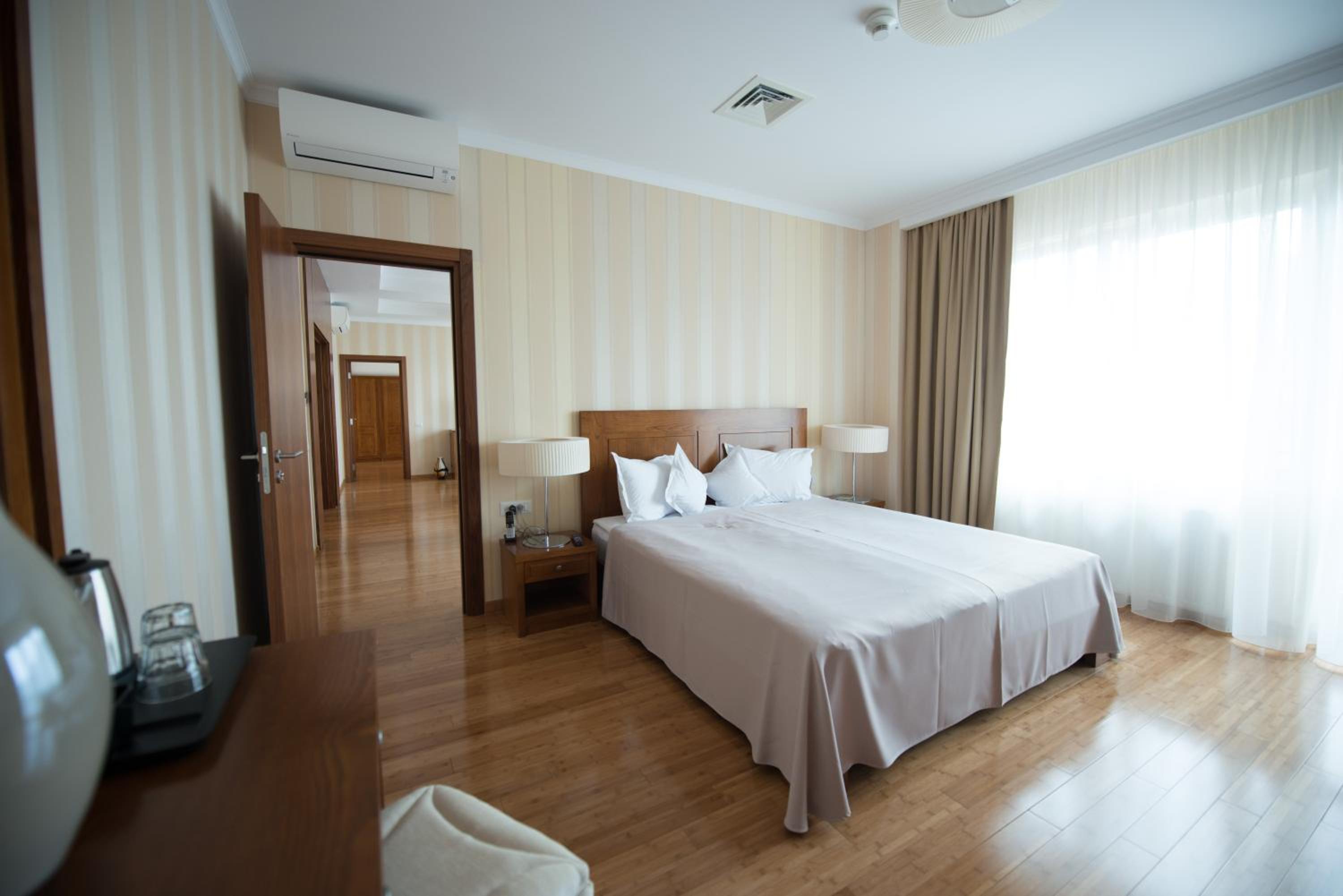 Presidential Suite photo 2