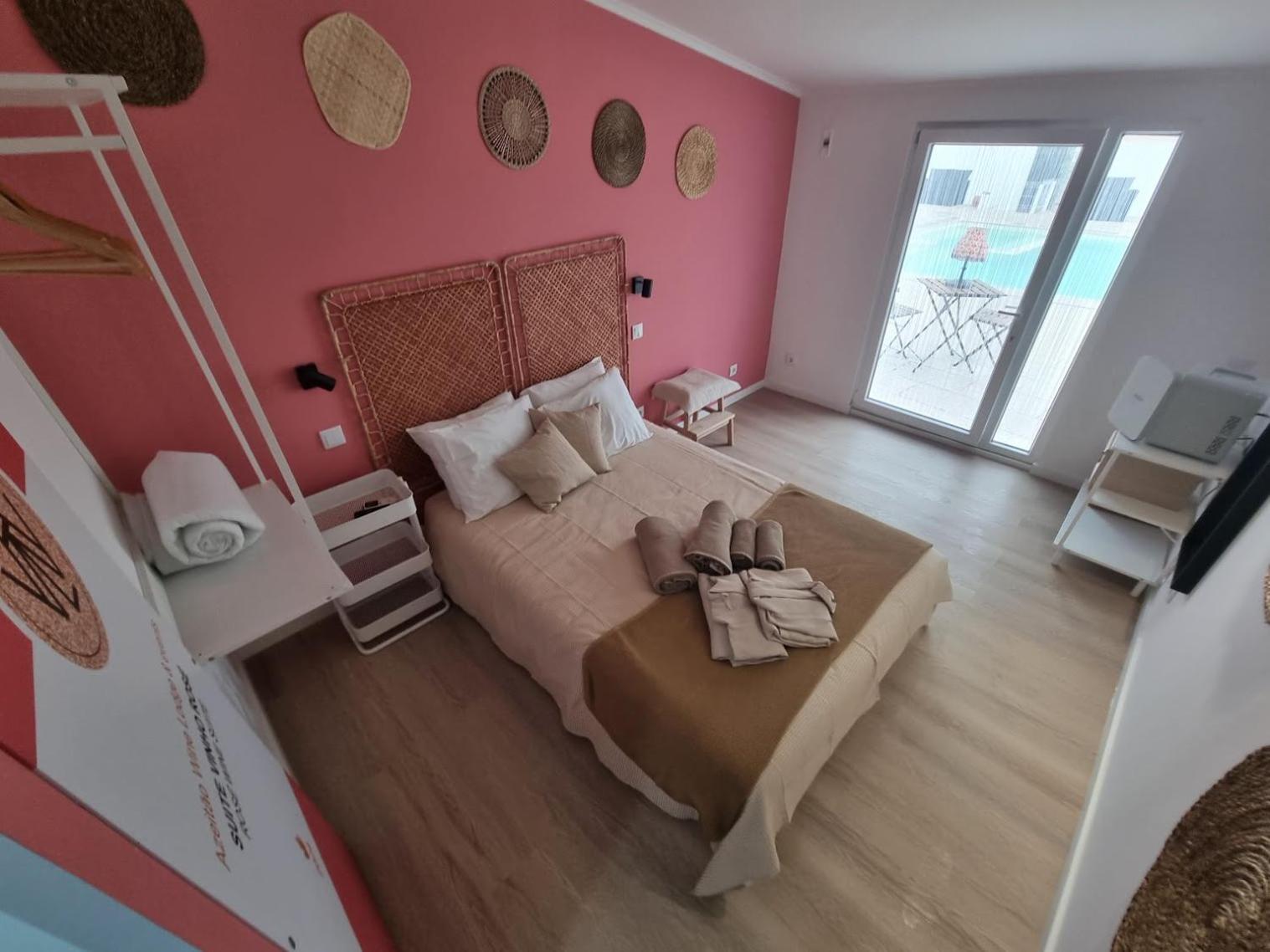 Double Room with Extra Bed photo 3