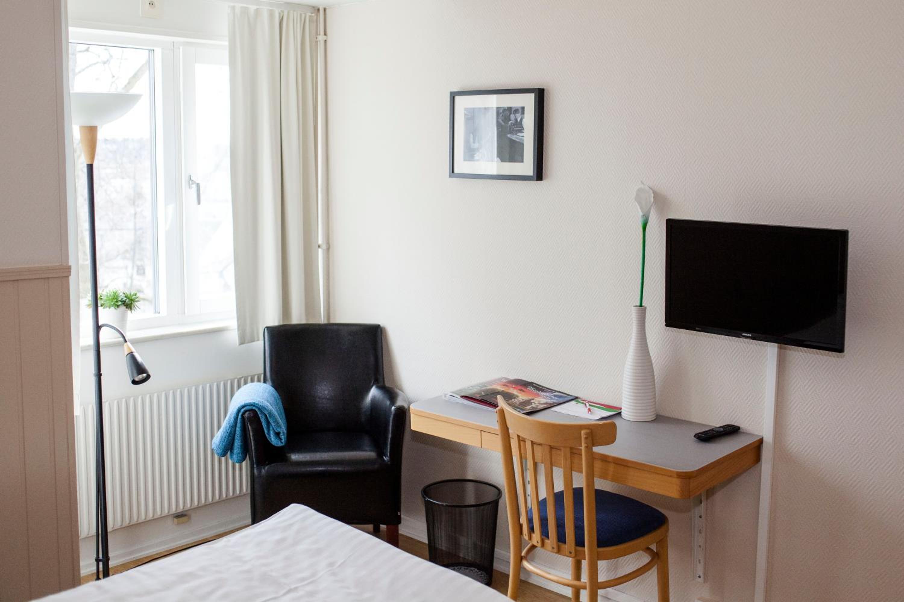 Standard Double Room photo 2