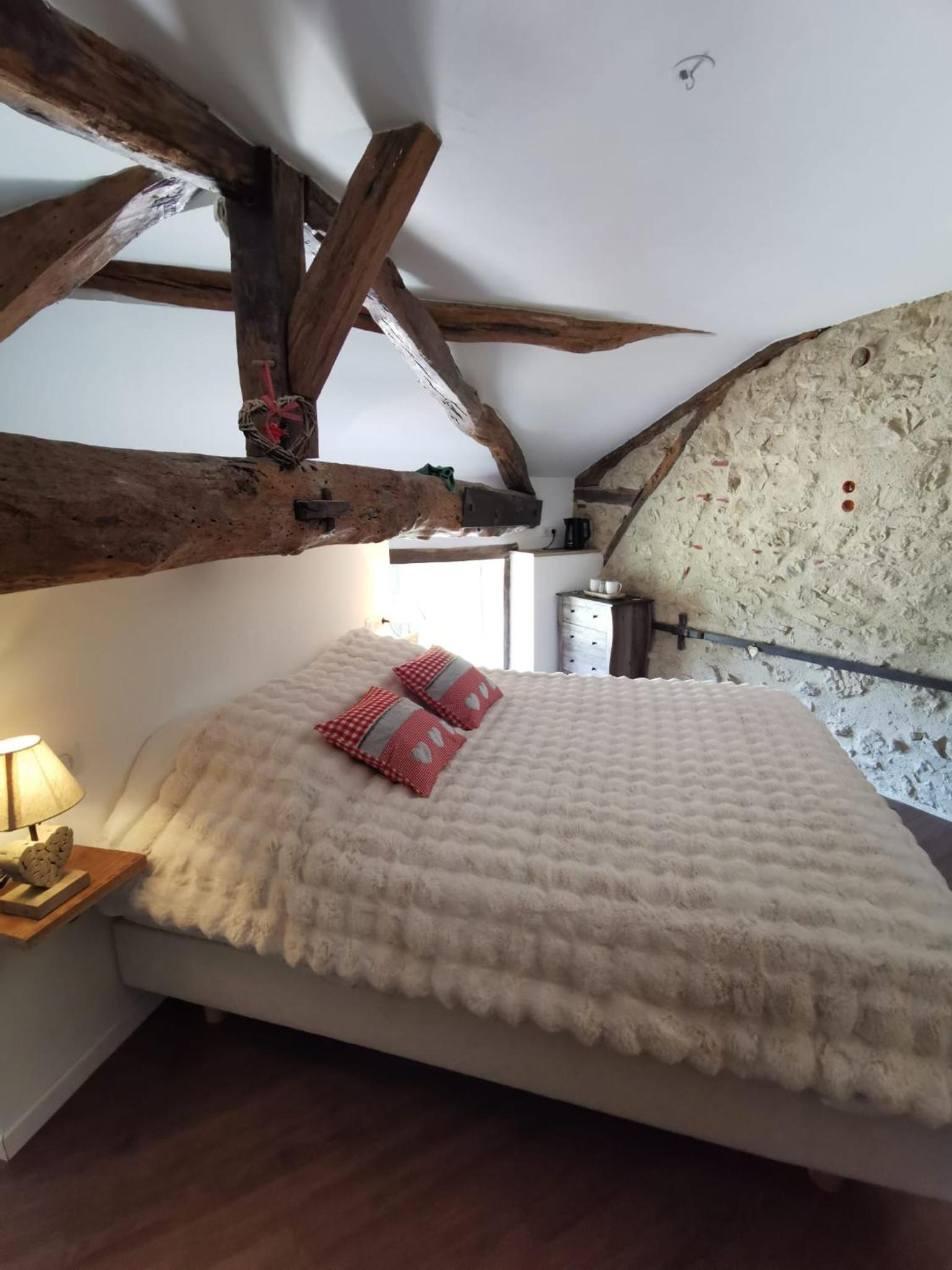 Double Room with Private Bathroom photo 3
