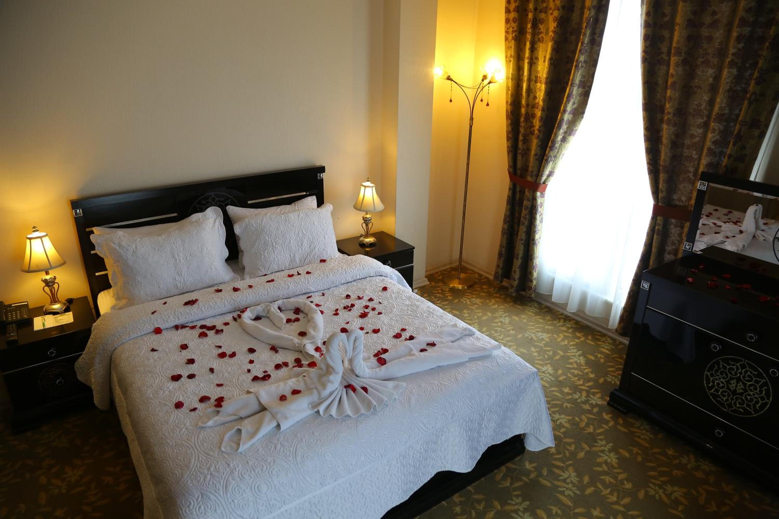 Suite - Photo 11