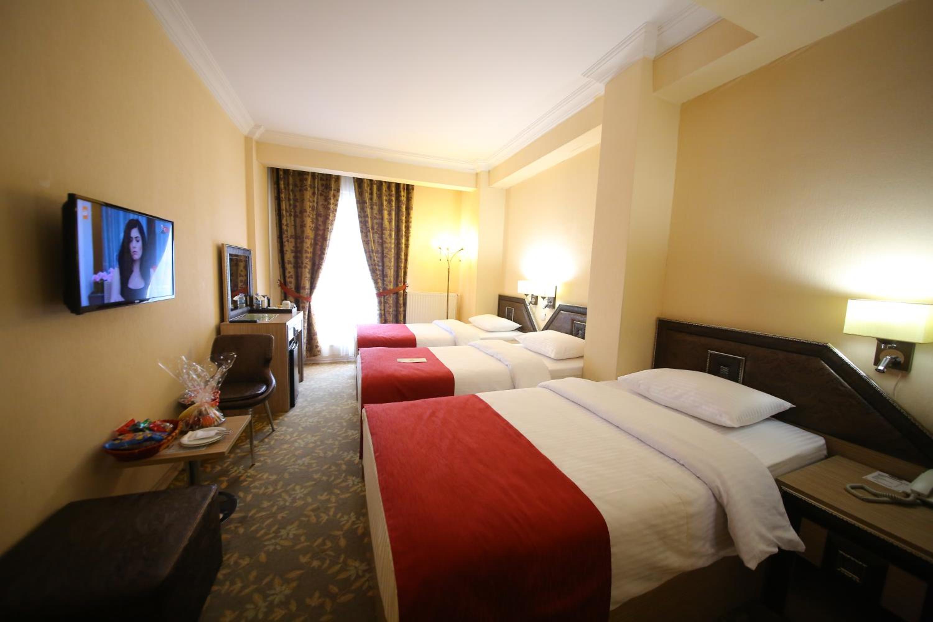 Triple Room - Photo 5