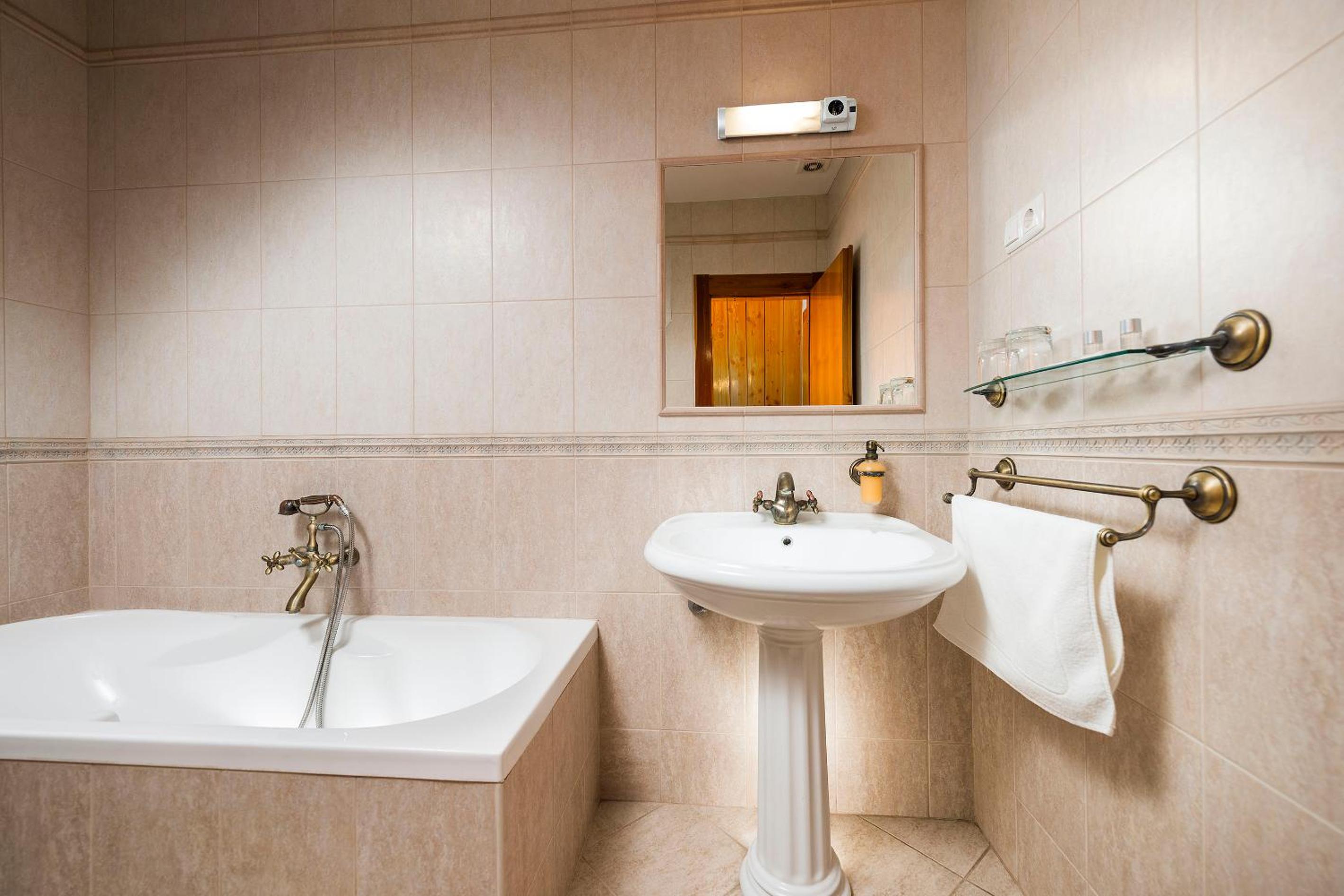 Exclusive Suite with Balcony photo 3