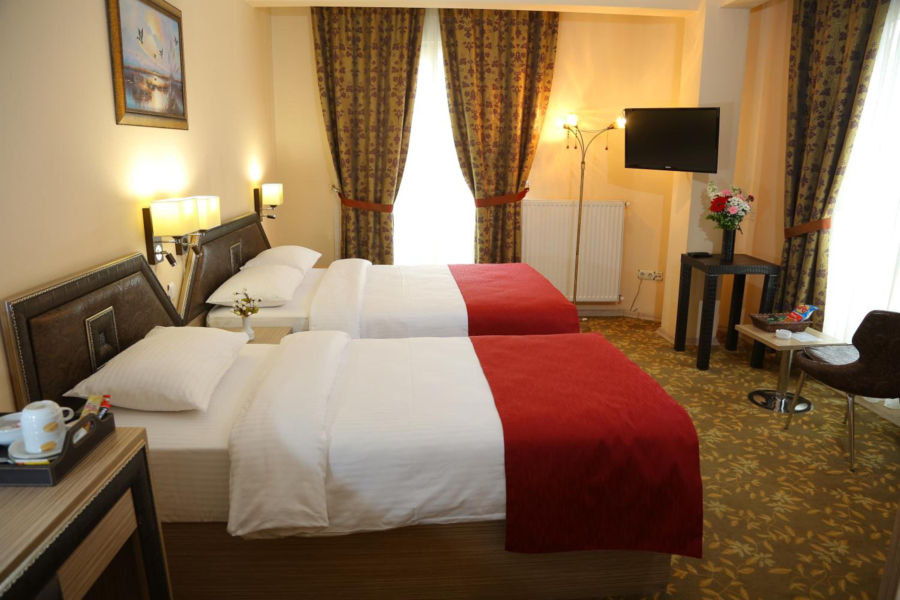 Double or Twin Room - Photo 21