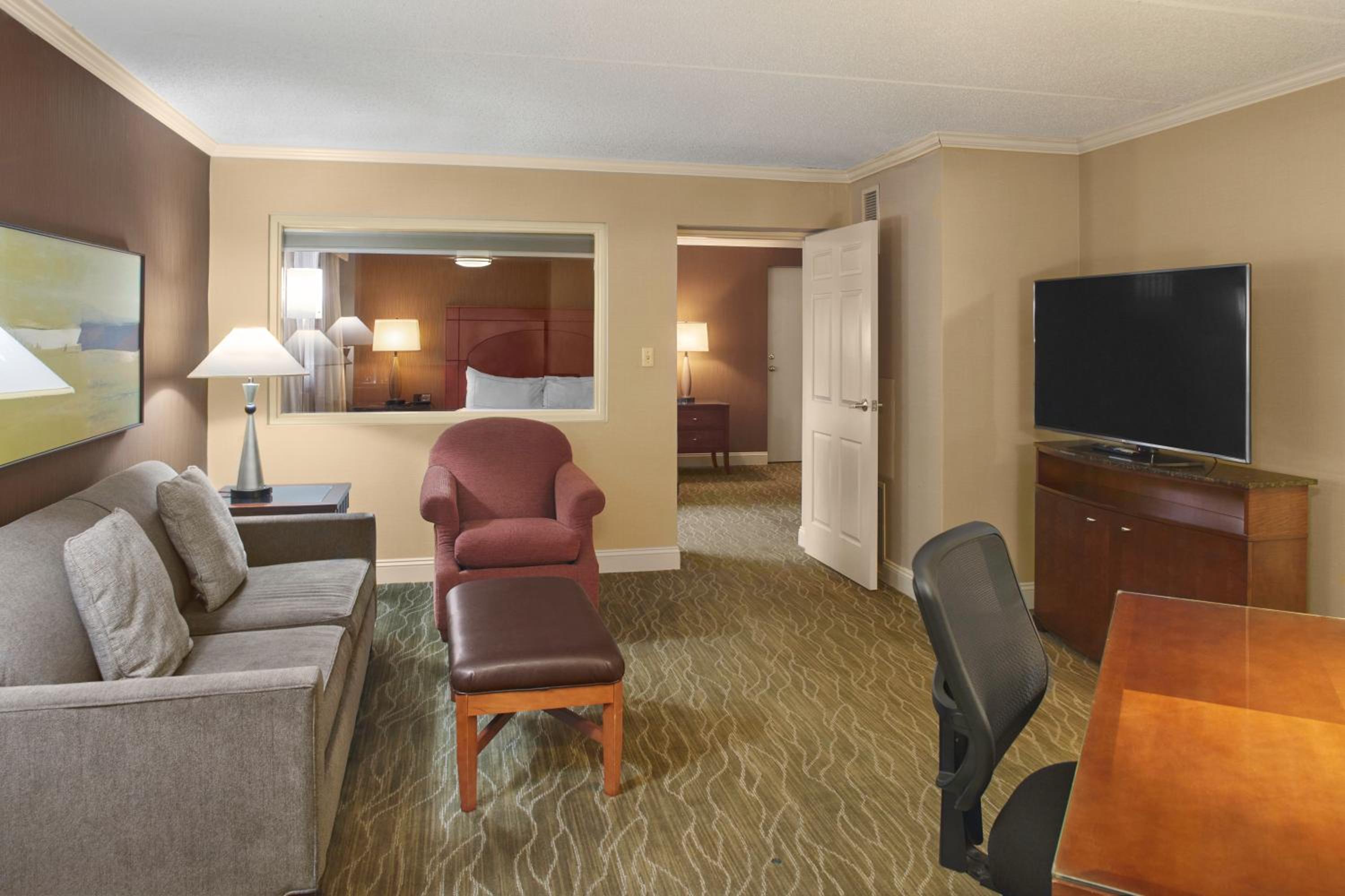 Two-Room King Suite - Photo 1