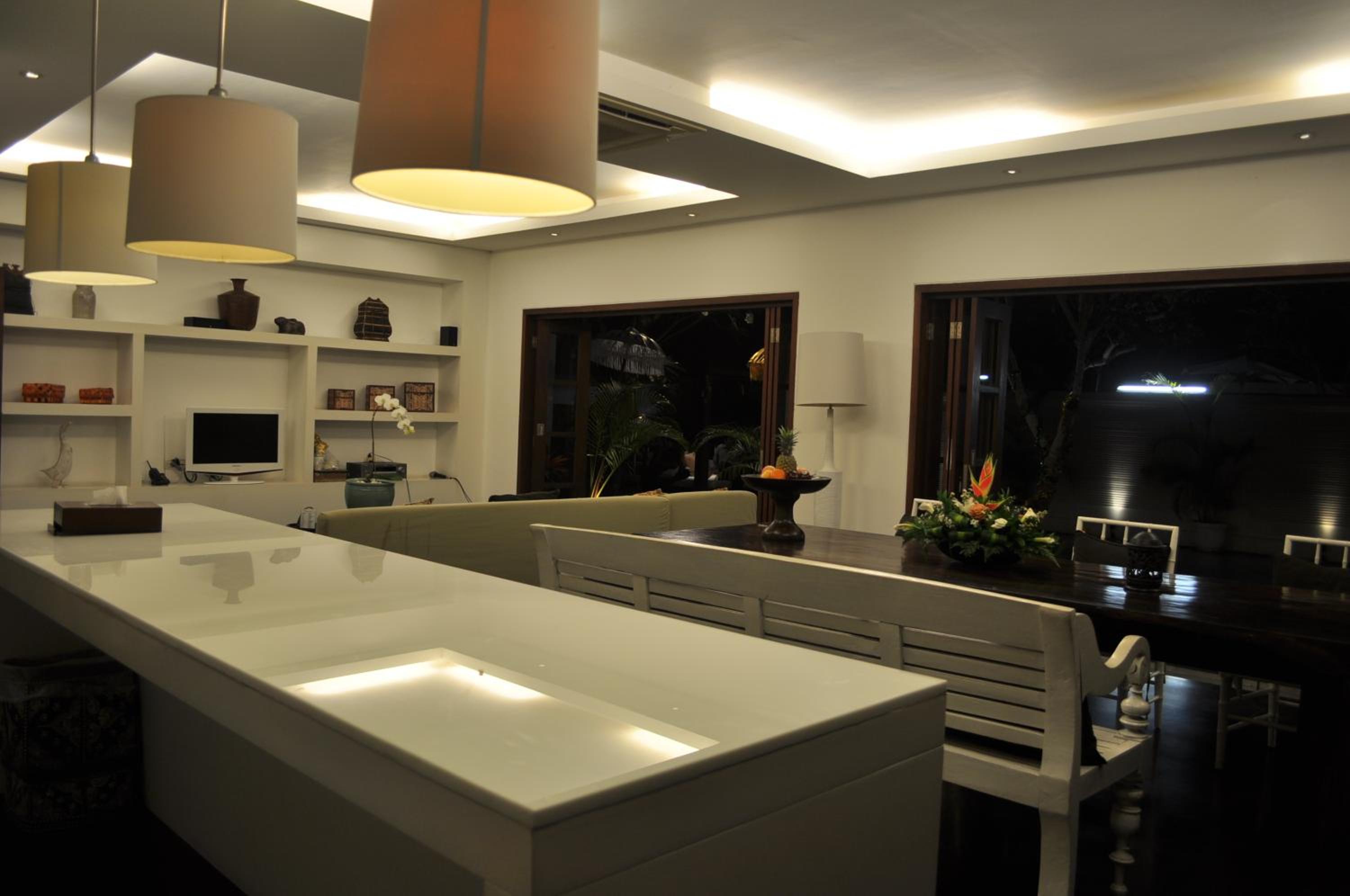 Two-Bedroom Villa with Private Pool - Photo 2