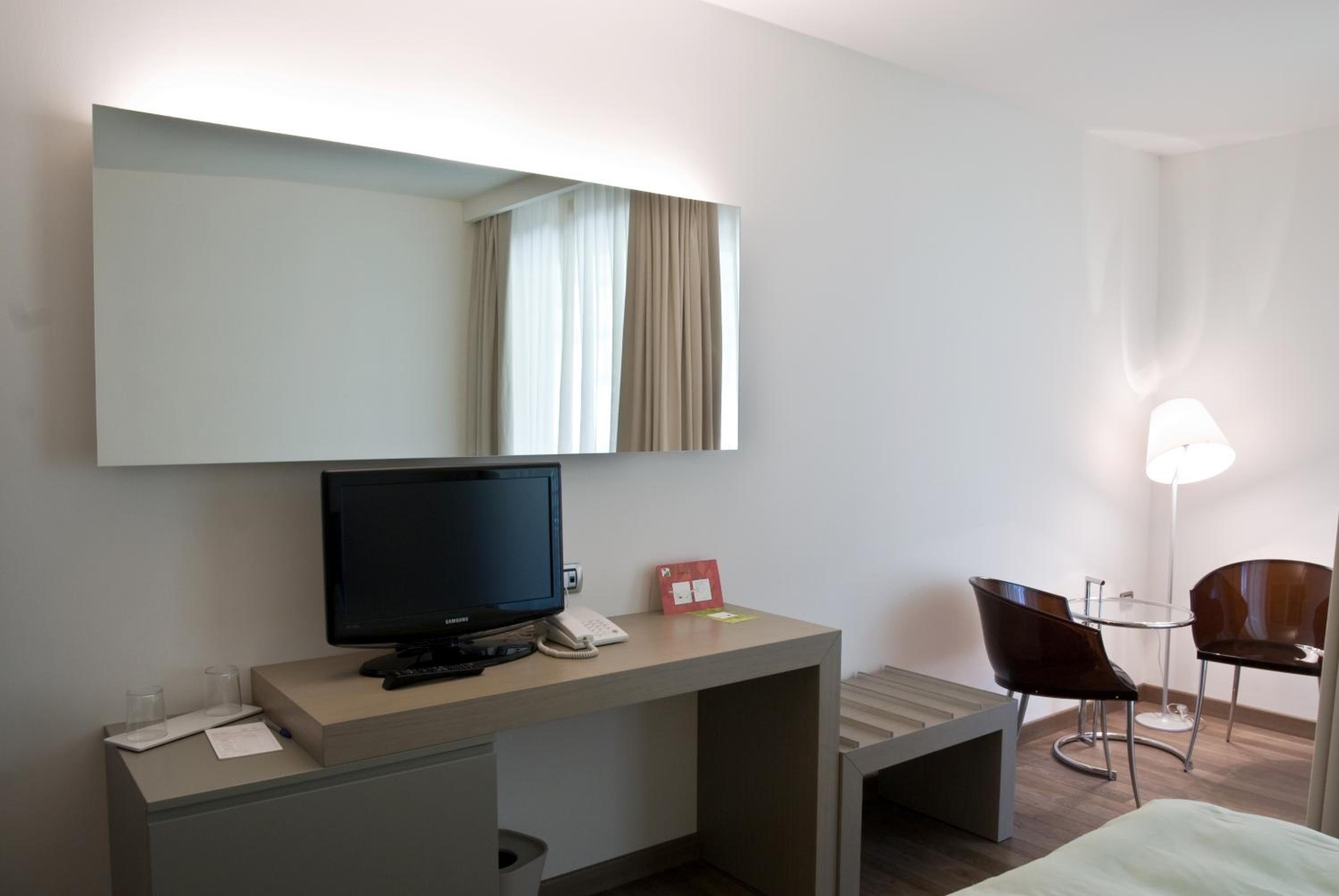 Superior Double Room - Photo 9
