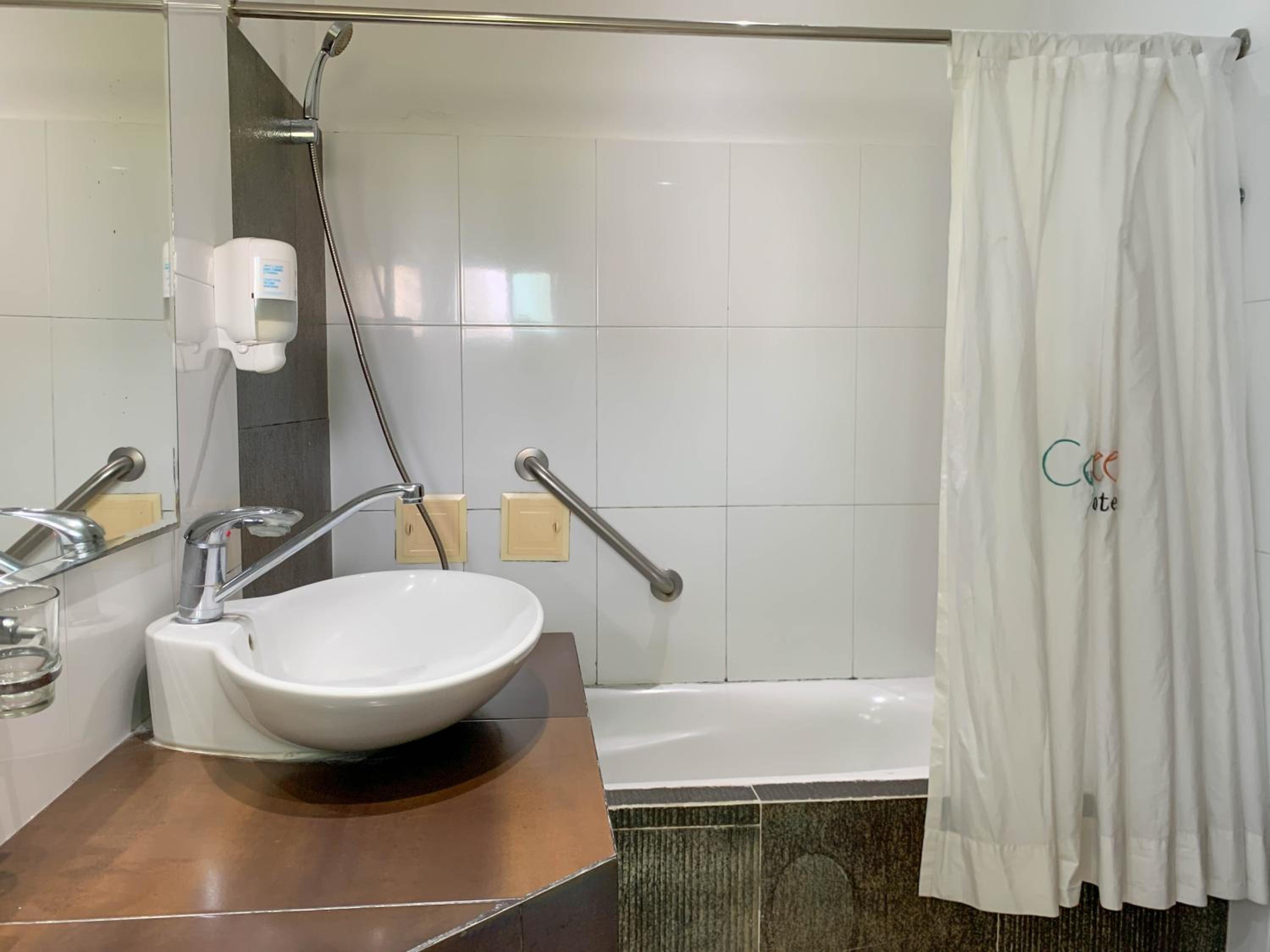 Deluxe Double Room - Photo 3