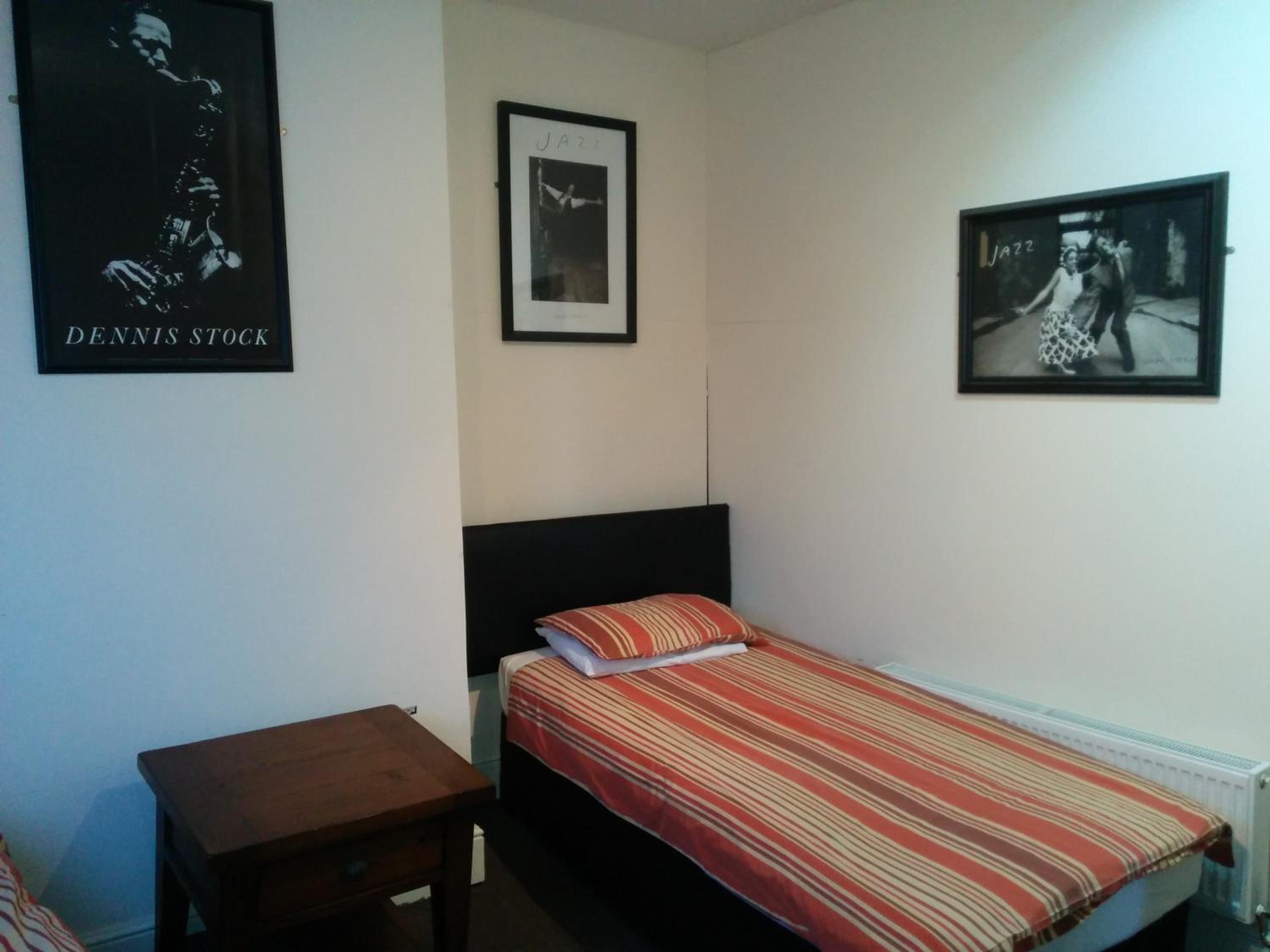 Apartment - Ground Floor photo 2