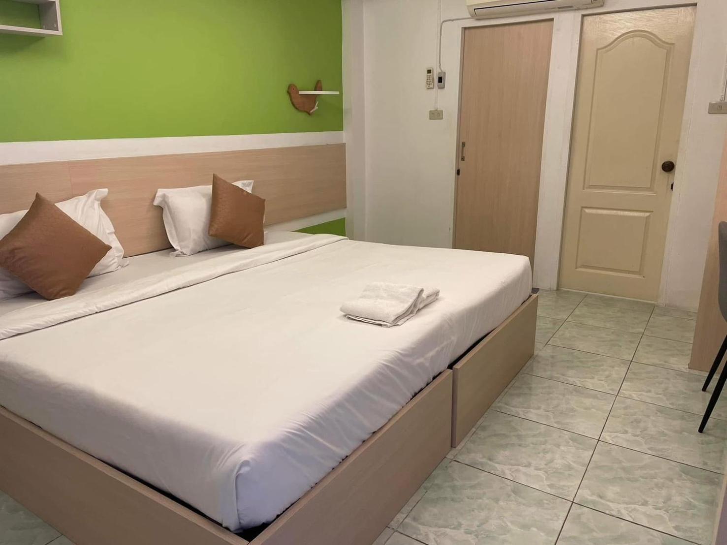 Standard Double Room - Photo 5
