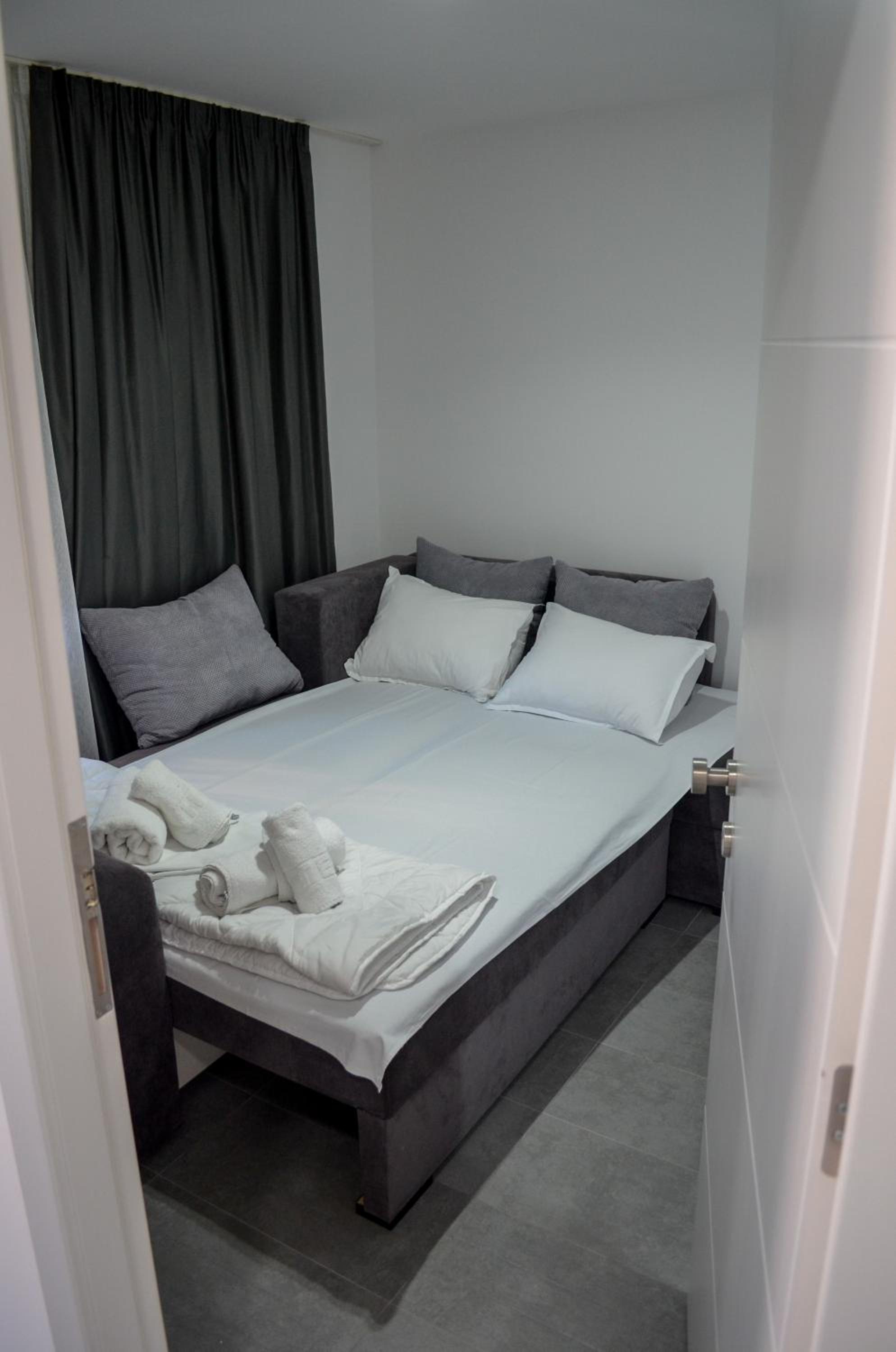 Suite with Spa Bath photo 3