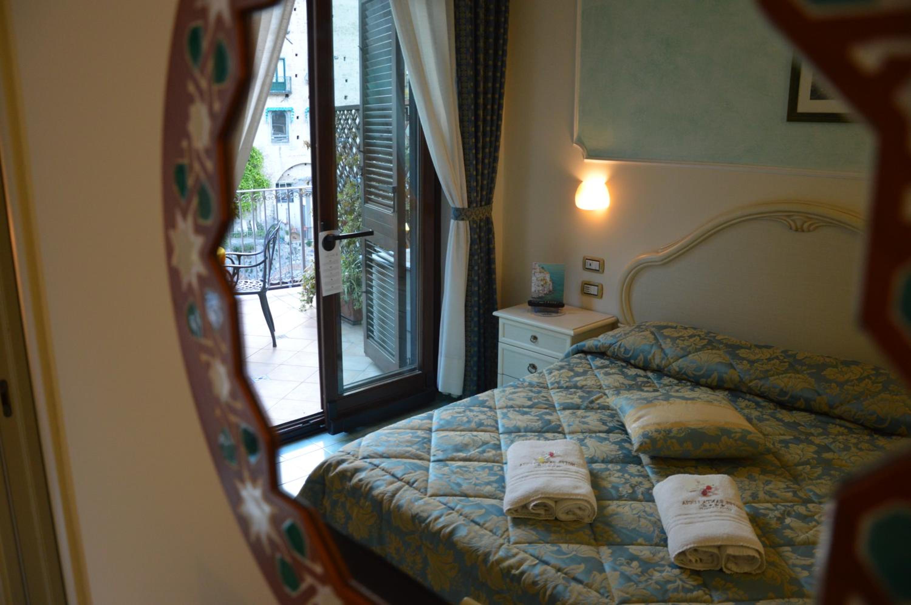 Superior Double Room - Photo 11